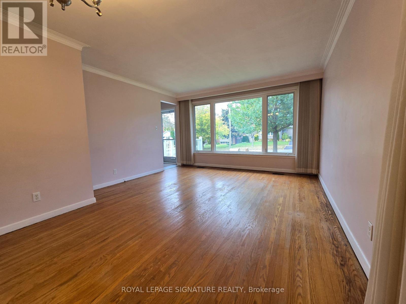 7 Scotchdale Avenue Property Photo 7