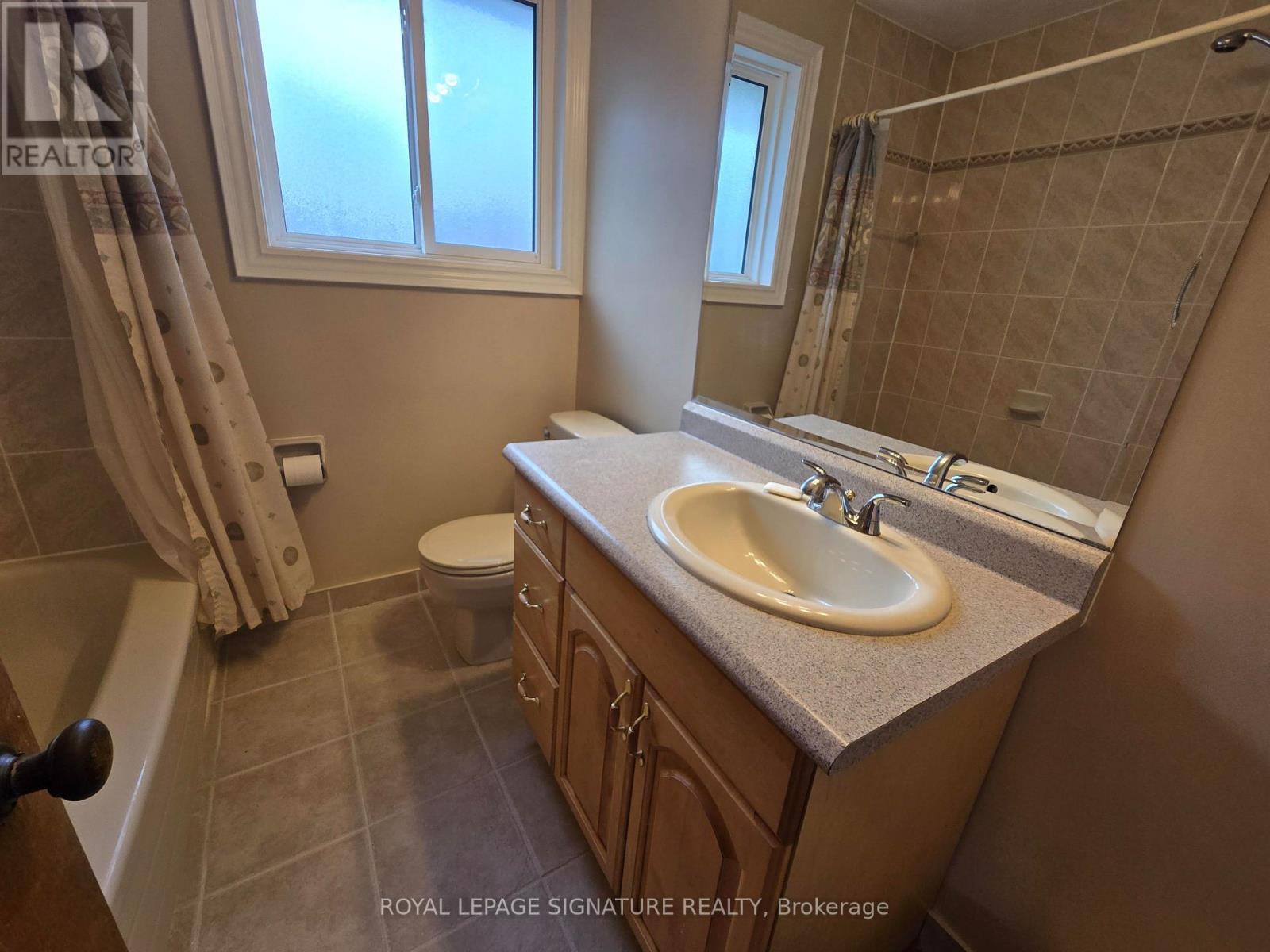 7 Scotchdale Avenue Property Photo 11