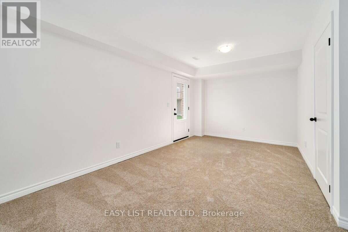 27 Nady Lane Property Photo 12