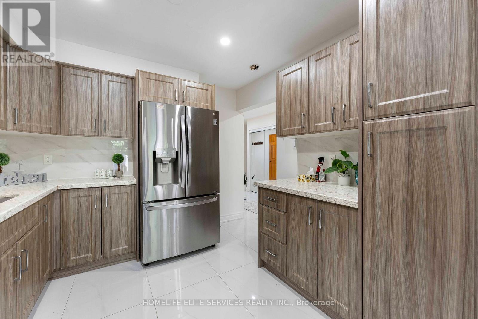 44 Greenhedges Court Property Photo 17