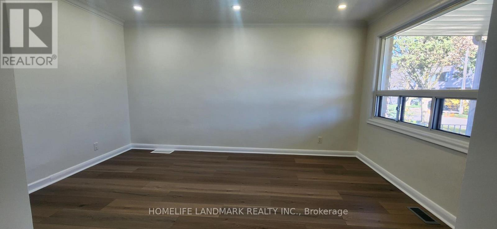 Main - 2 Tardree Place Property Photo 9
