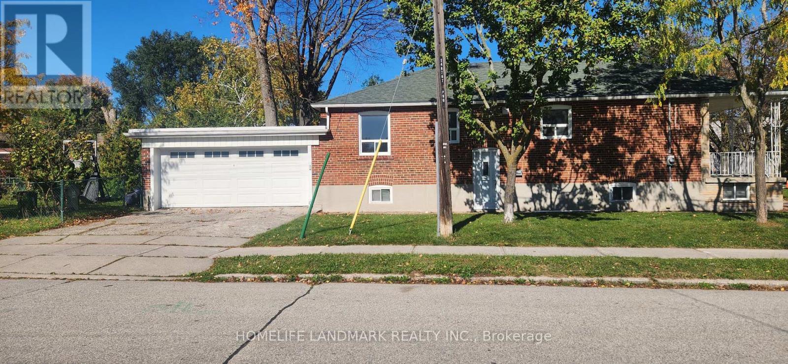 Main - 2 Tardree Place Property Photo 12