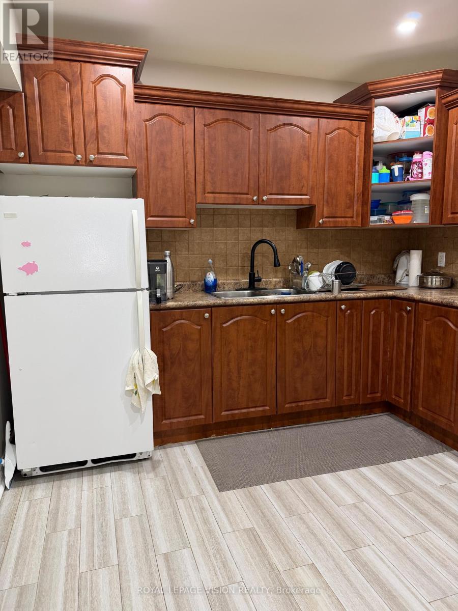 Basement - 25 Par Avenue Property Photo 4