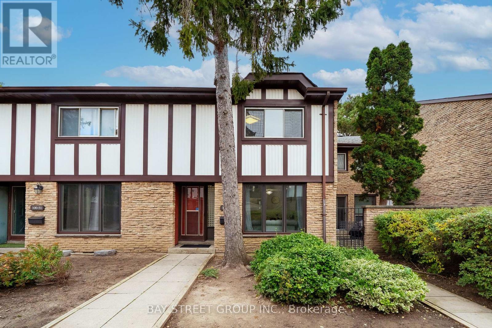 49 - 100 Burrows Hall Boulevard Property Photo 1