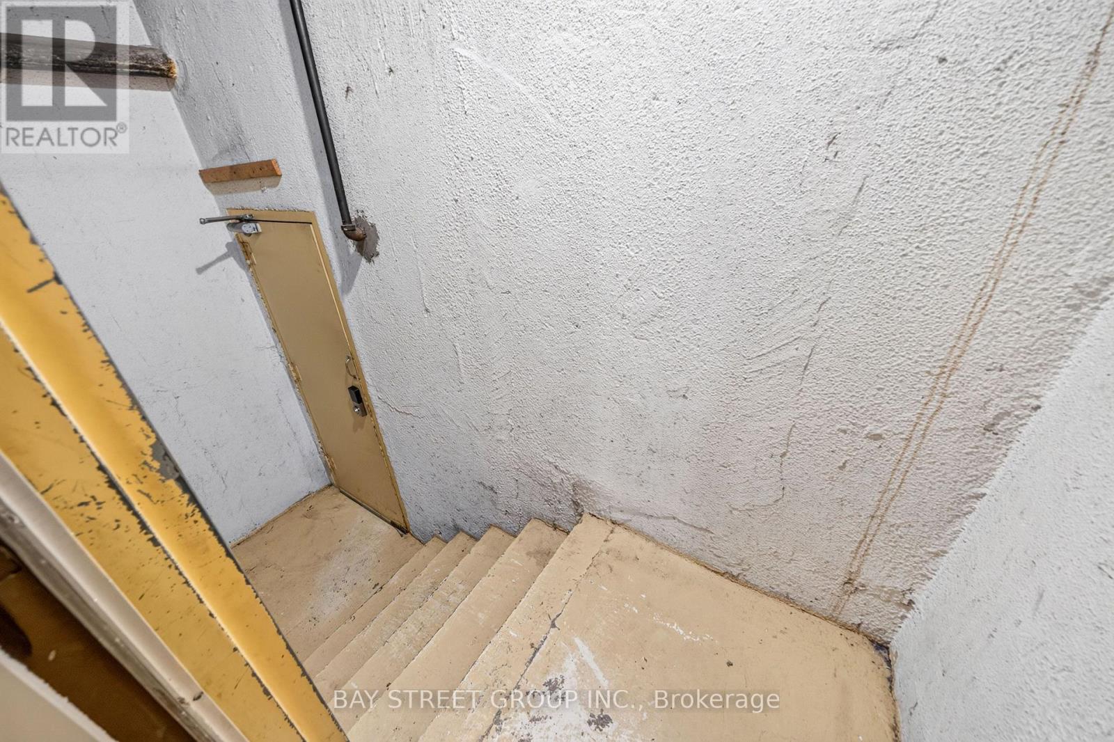 49 - 100 Burrows Hall Boulevard Property Photo 34