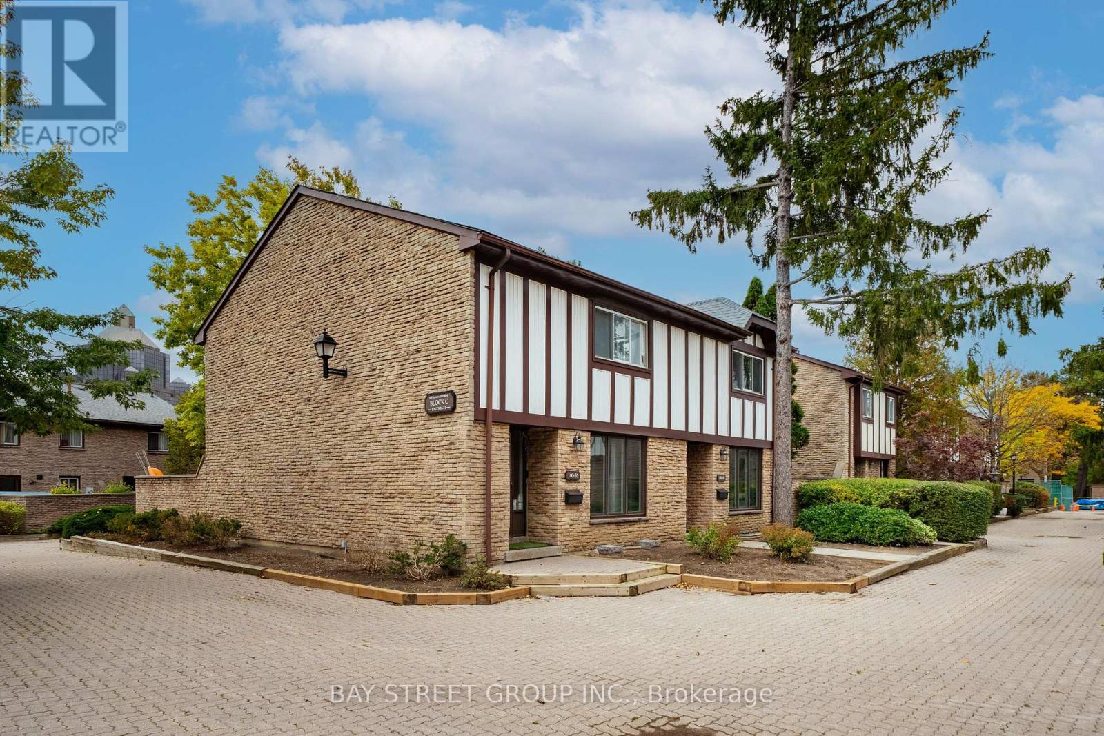 49 - 100 Burrows Hall Boulevard Property Photo 48