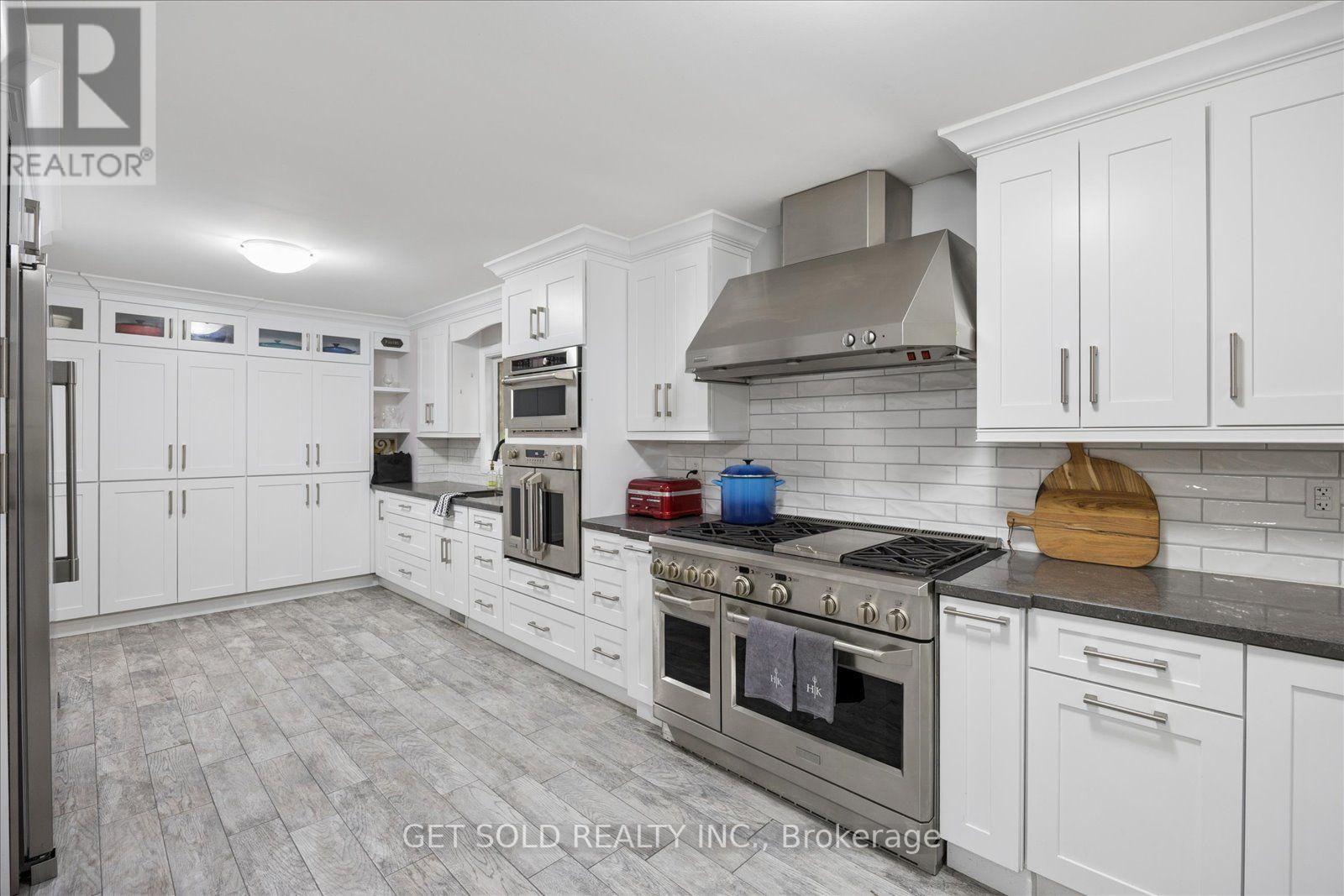 77 Linton Avenue Property Photo 4
