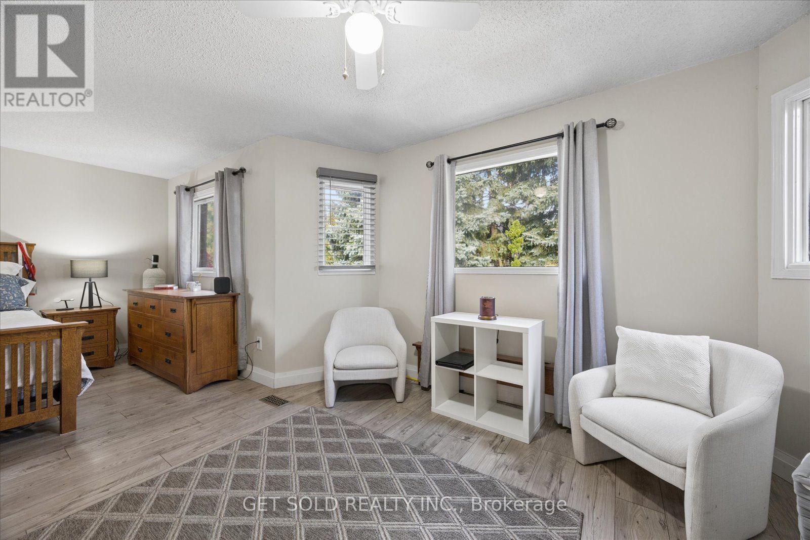 77 Linton Avenue Property Photo 23