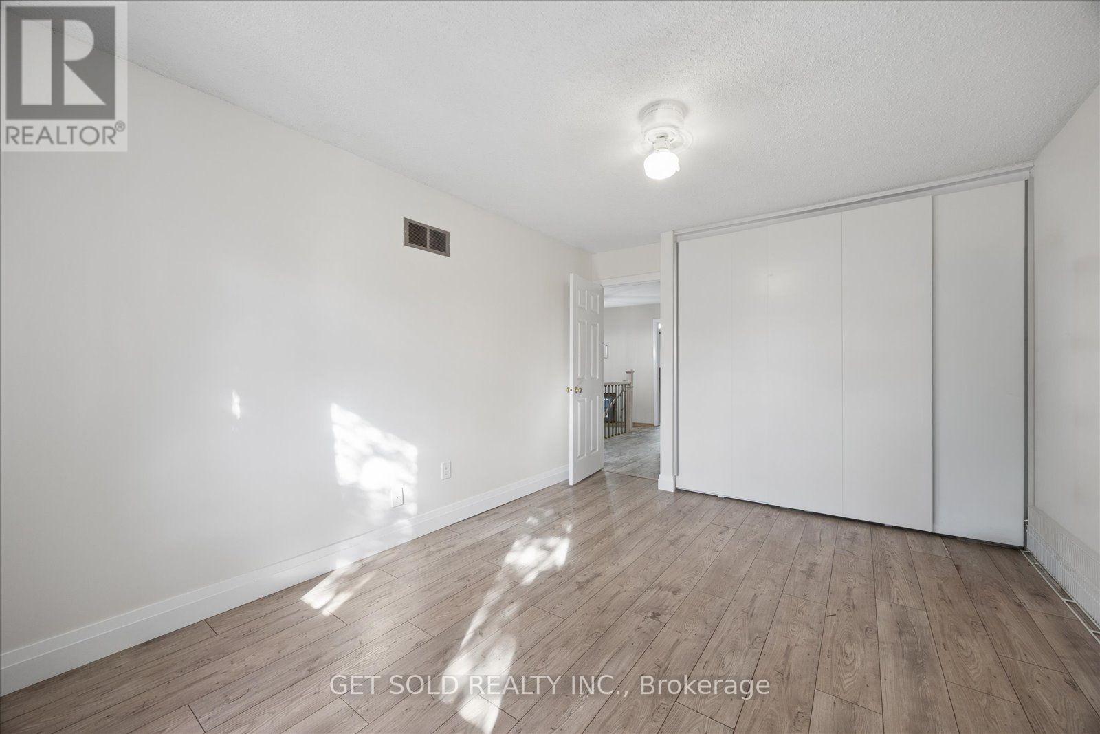77 Linton Avenue Property Photo 30