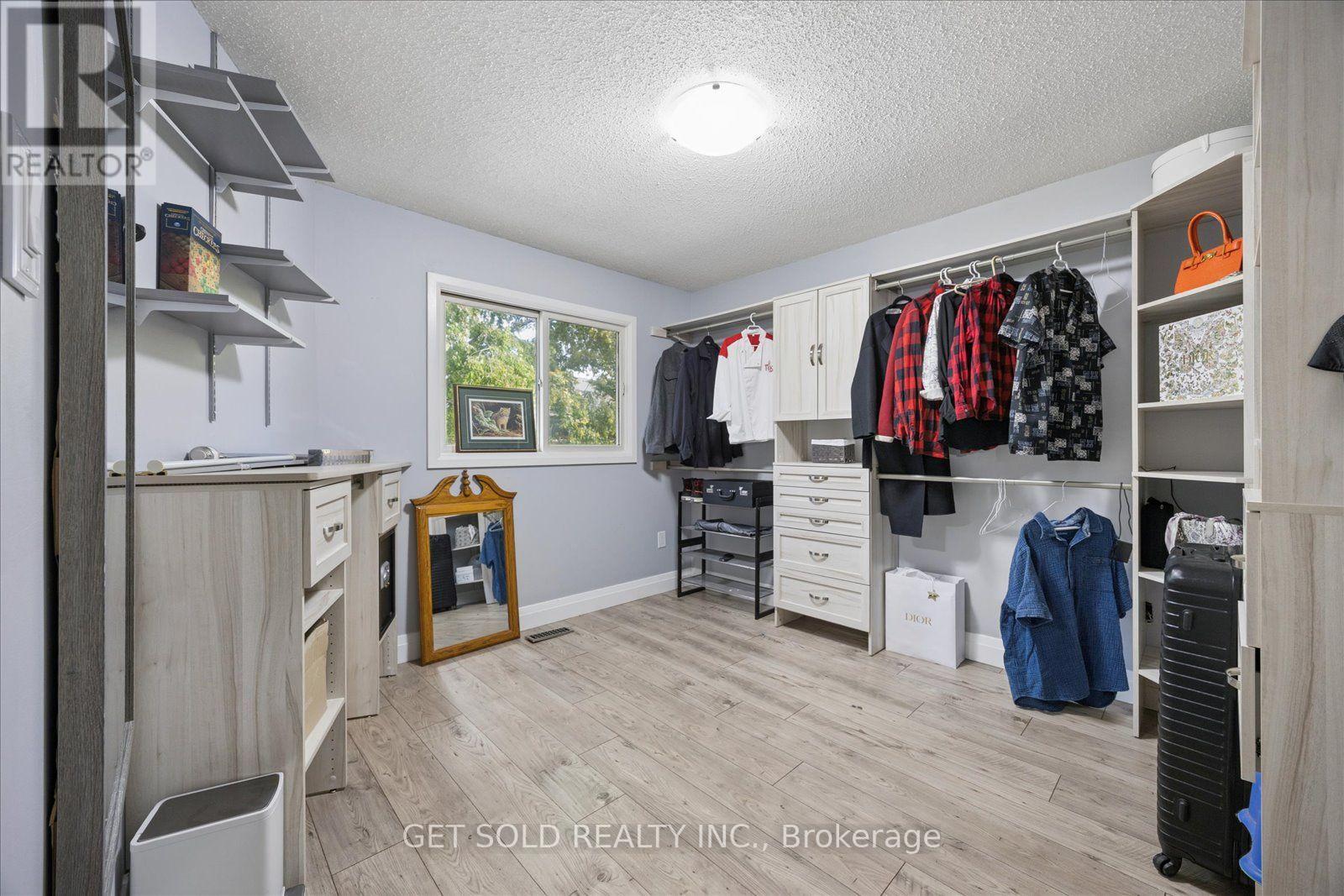 77 Linton Avenue Property Photo 31