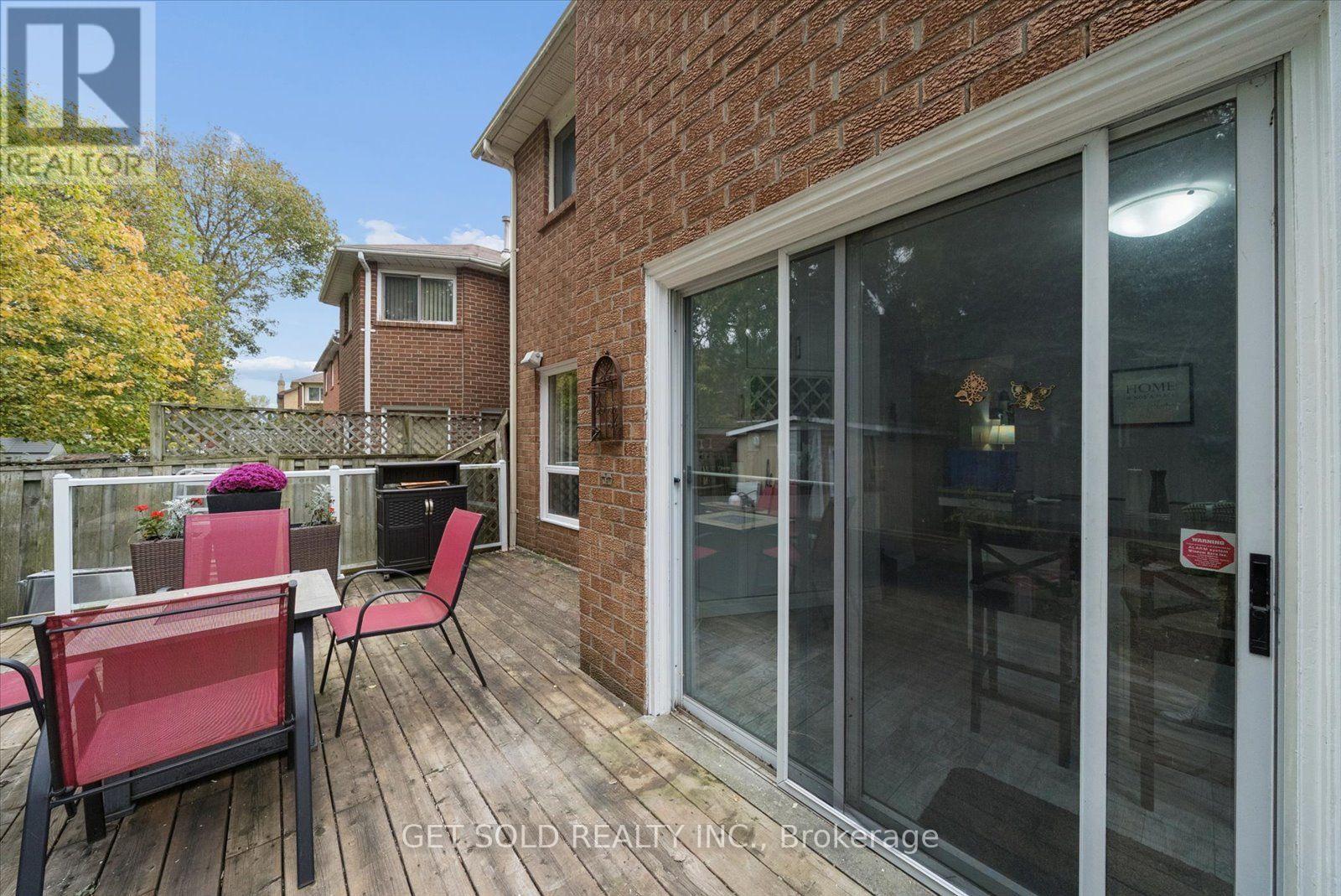 77 Linton Avenue Property Photo 36