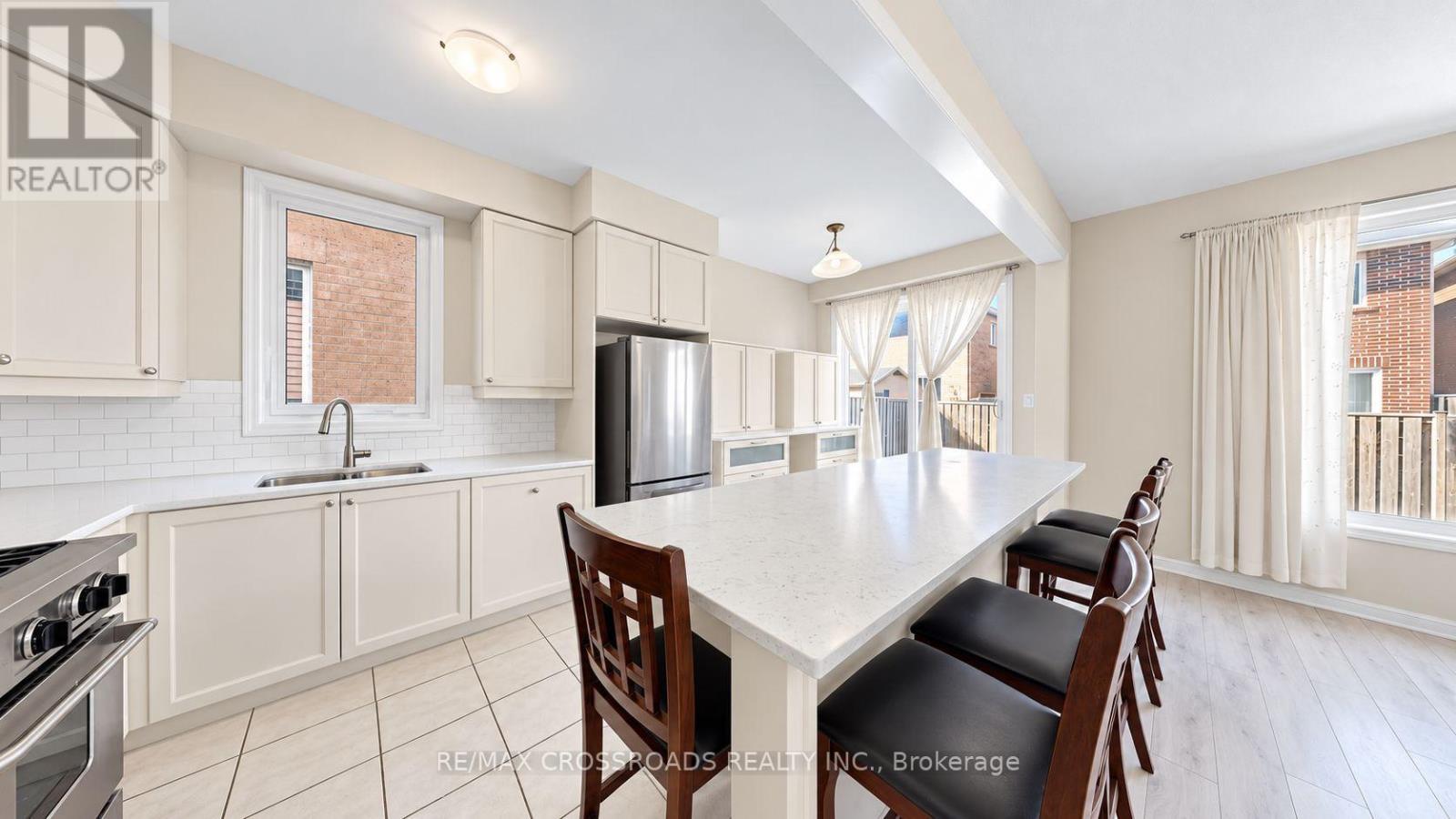 1754 Hayden Lane Property Photo 10