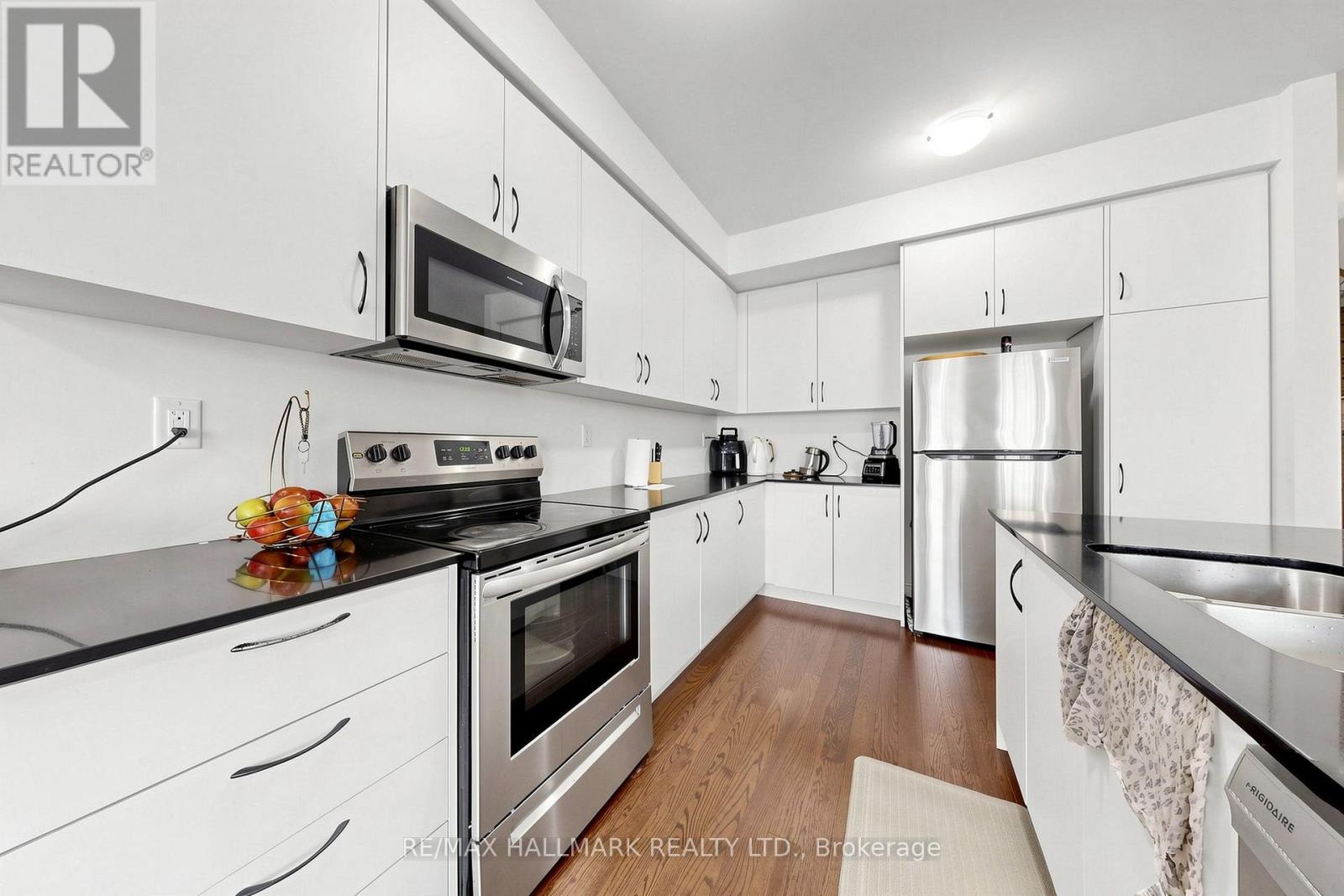 37 Velvet Drive Property Photo 17