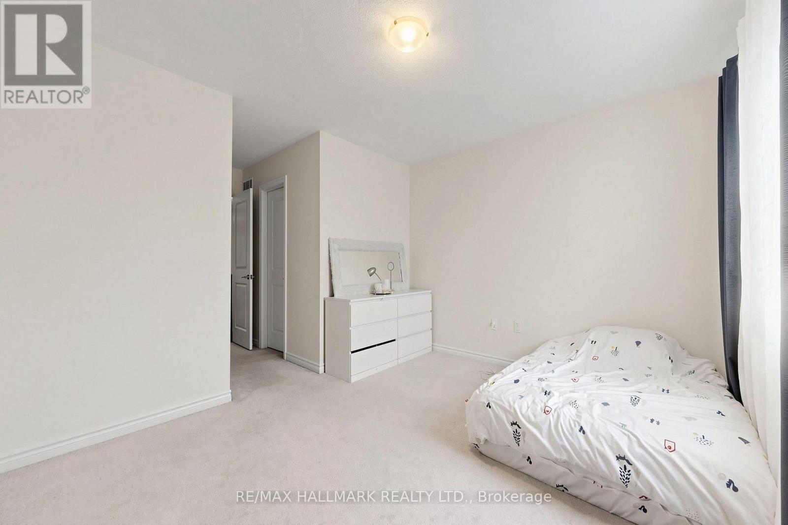 37 Velvet Drive Property Photo 35