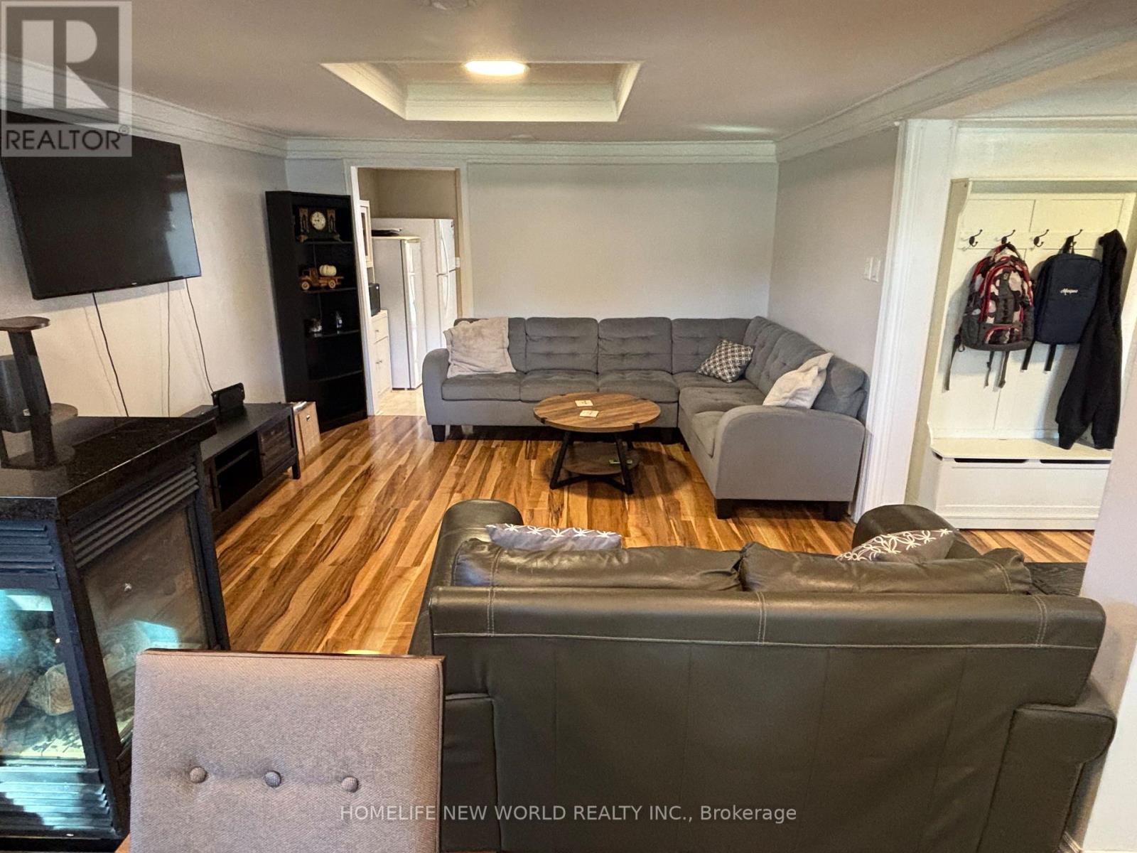 19 Cedar Grove Drive Property Photo 8