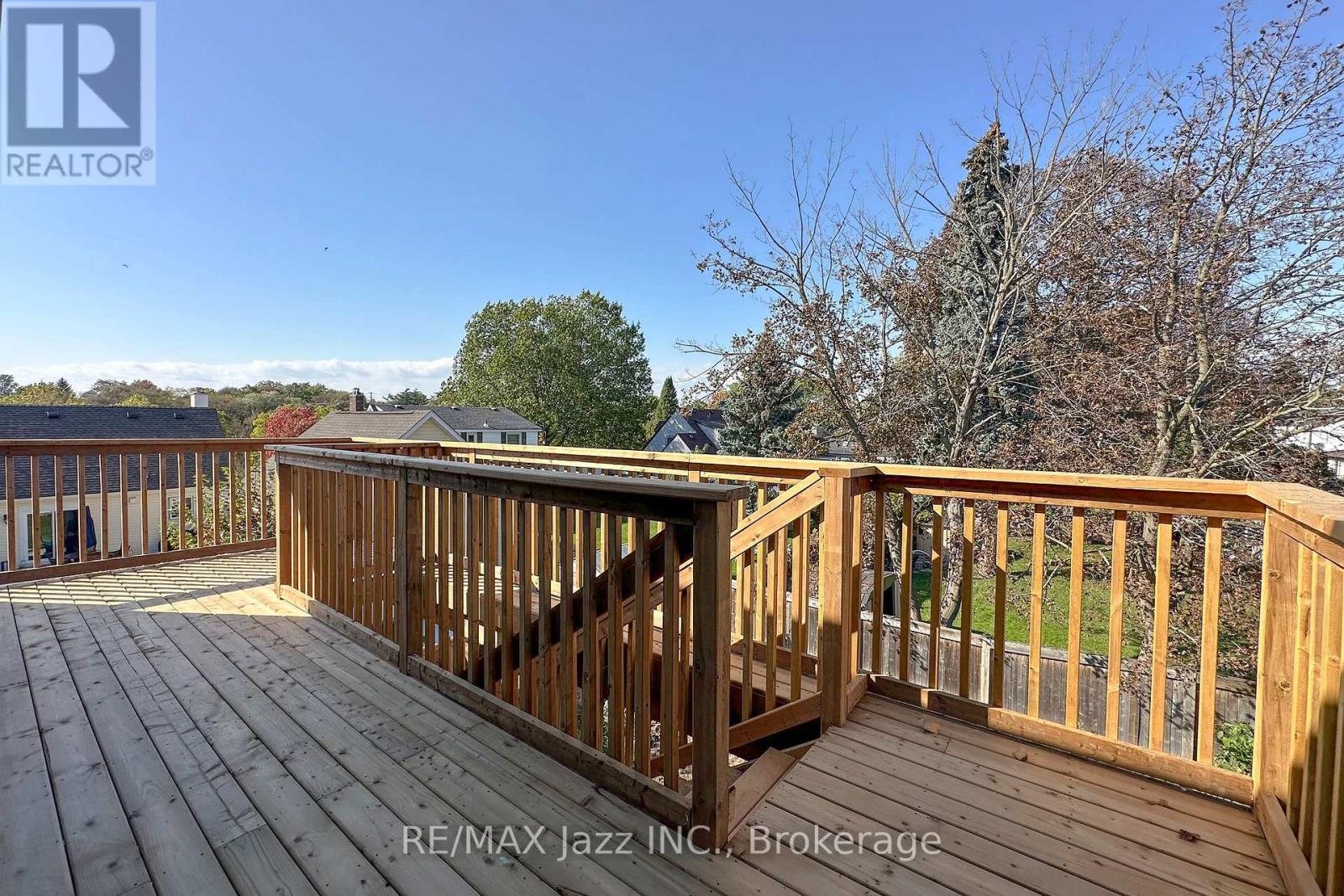 Upper - 760 Hoskin Avenue Property Photo 14