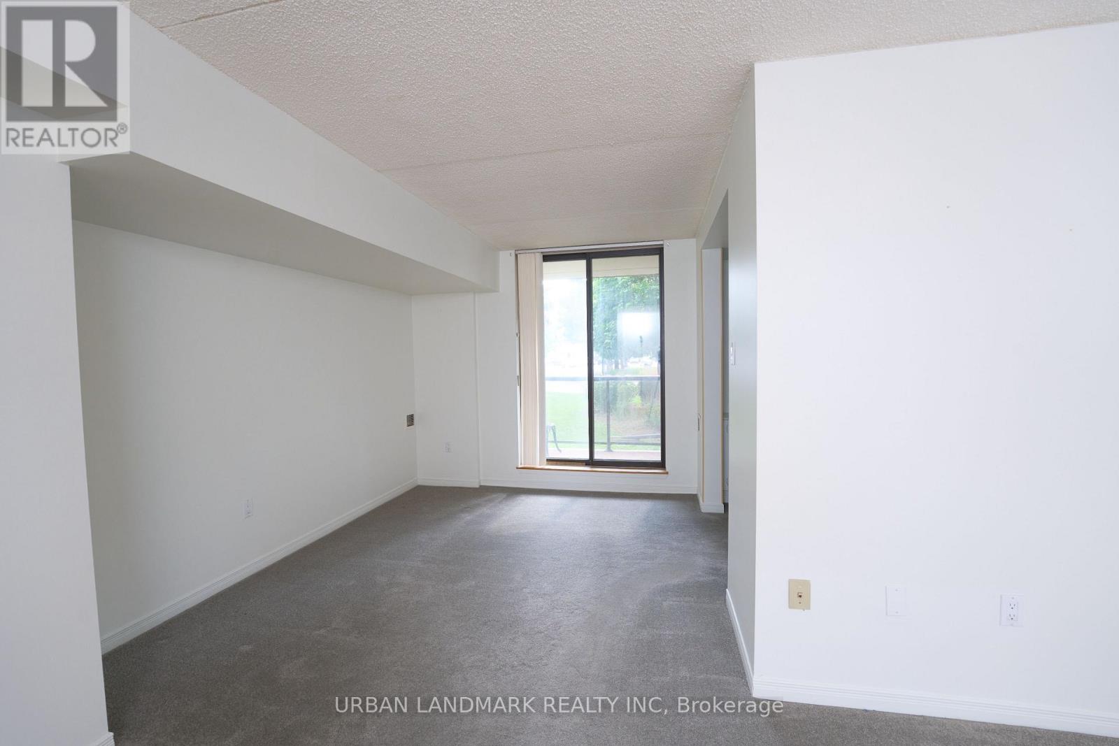 107 - 1535 Diefenbaker Court Property Photo 4