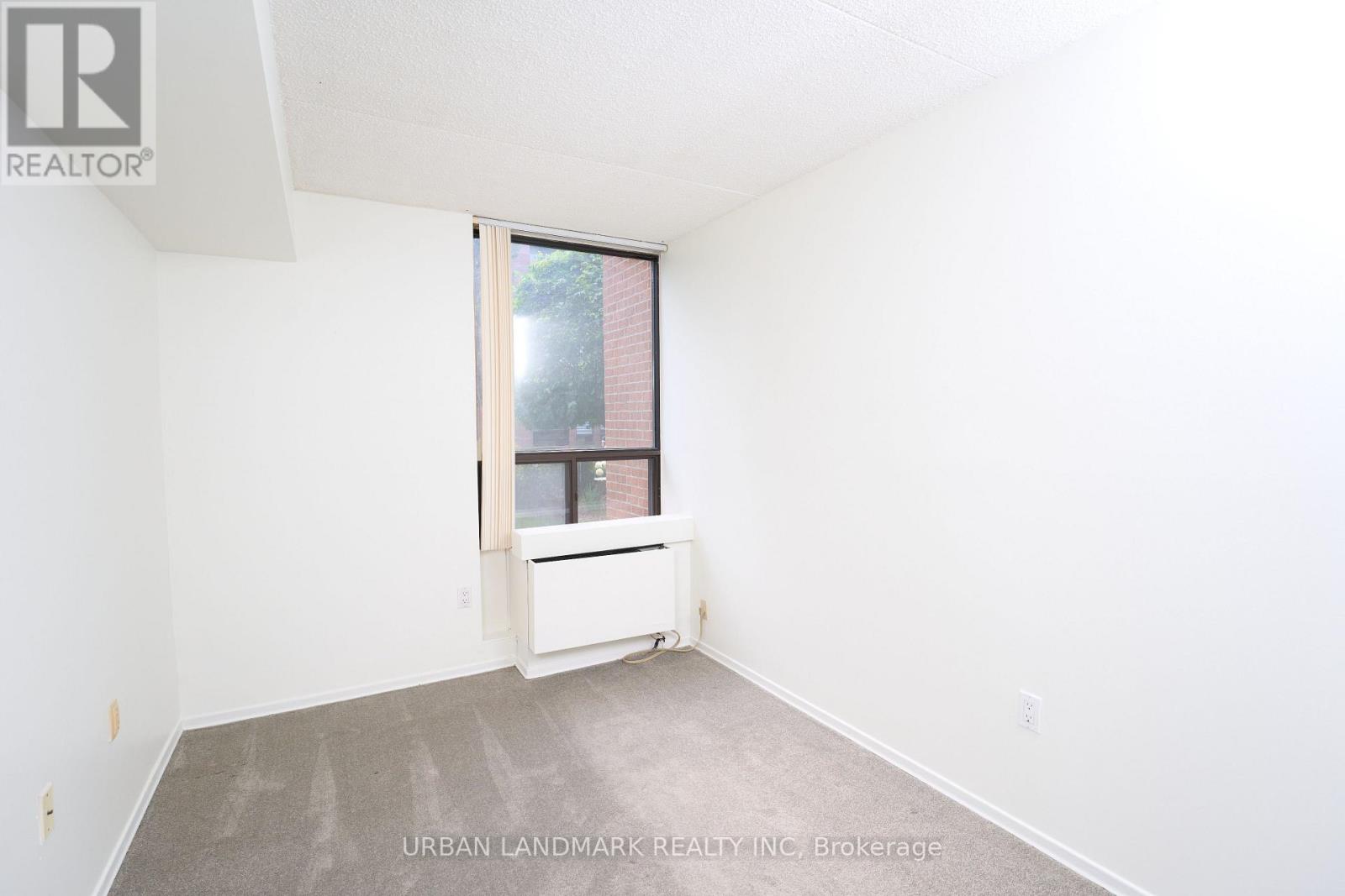 107 - 1535 Diefenbaker Court Property Photo 20