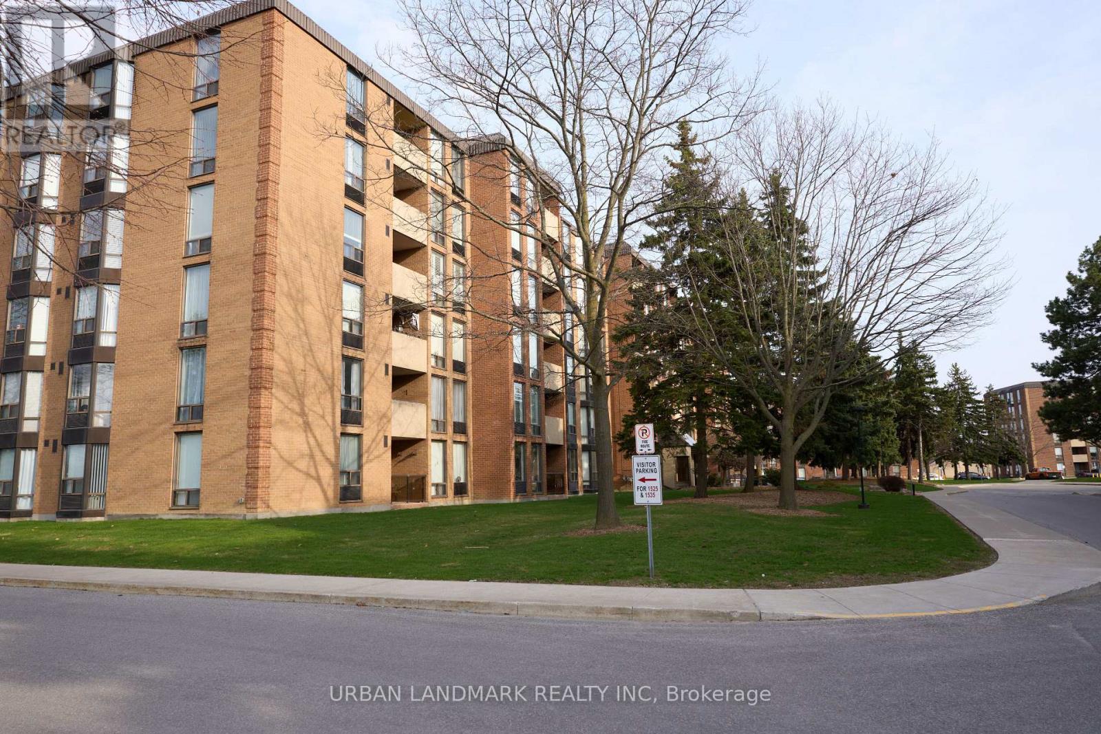 107 - 1535 Diefenbaker Court Property Photo 30