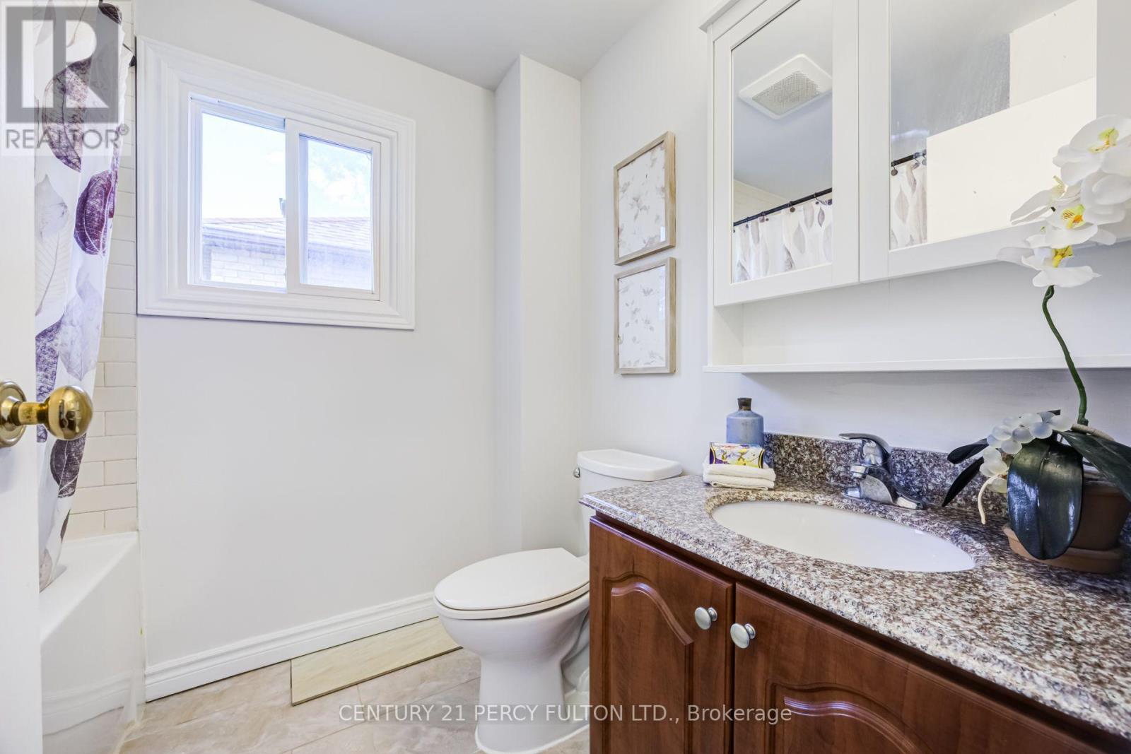 608 Beckworth Square Property Photo 22