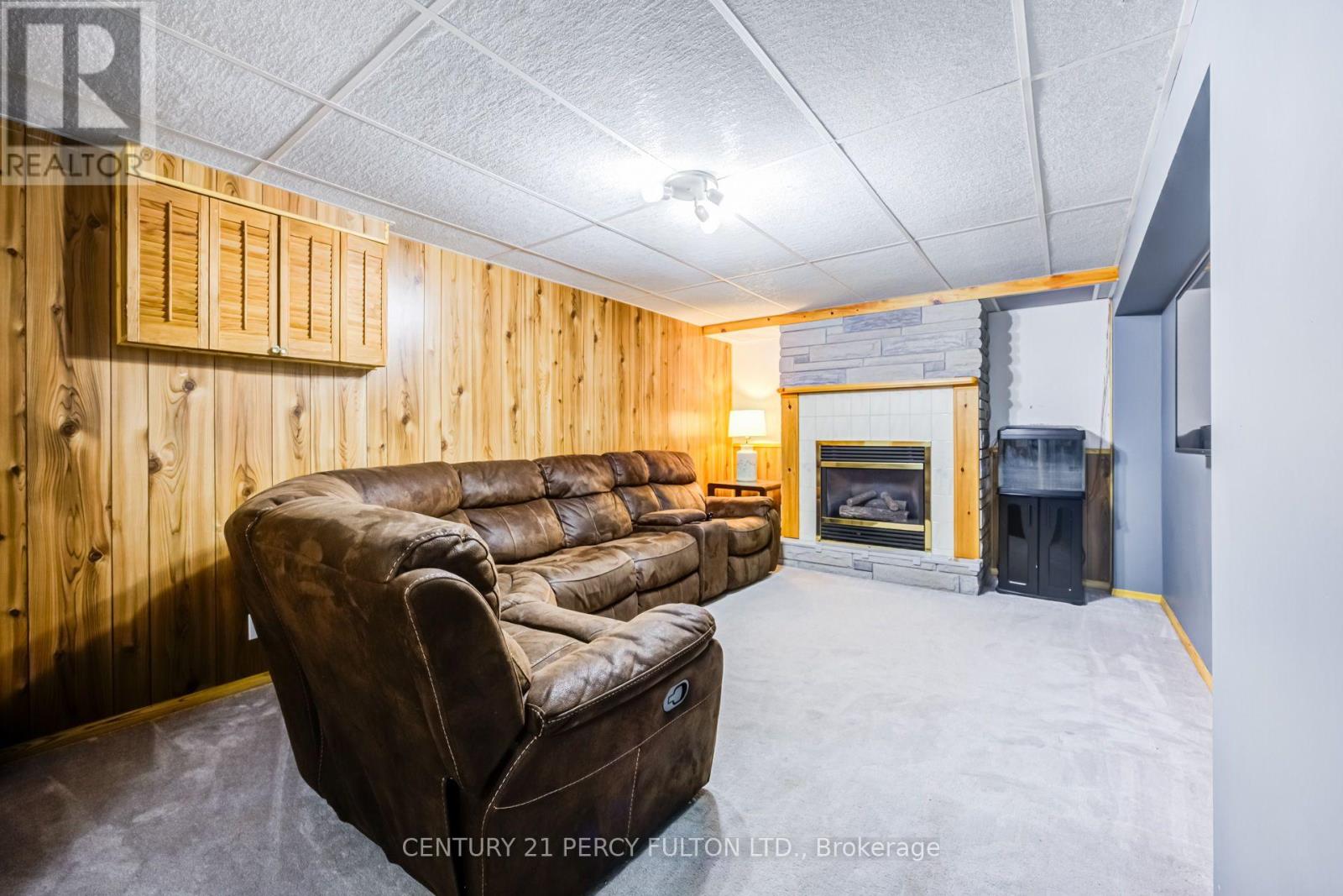 608 Beckworth Square Property Photo 29