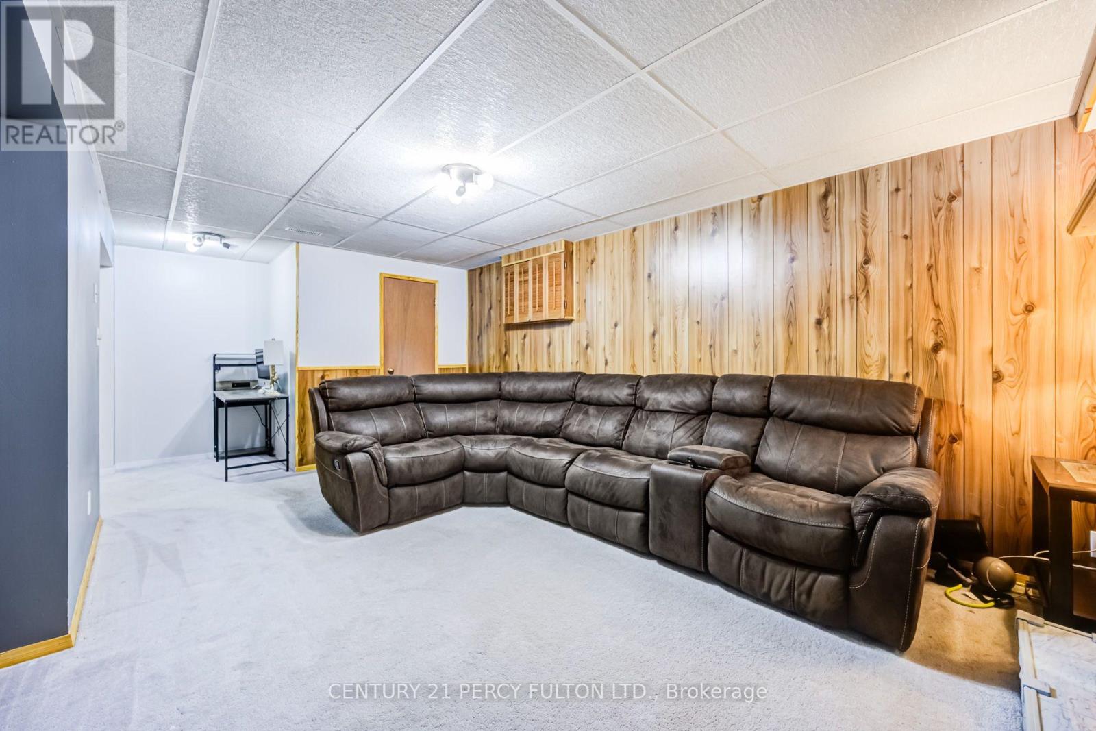 608 Beckworth Square Property Photo 30