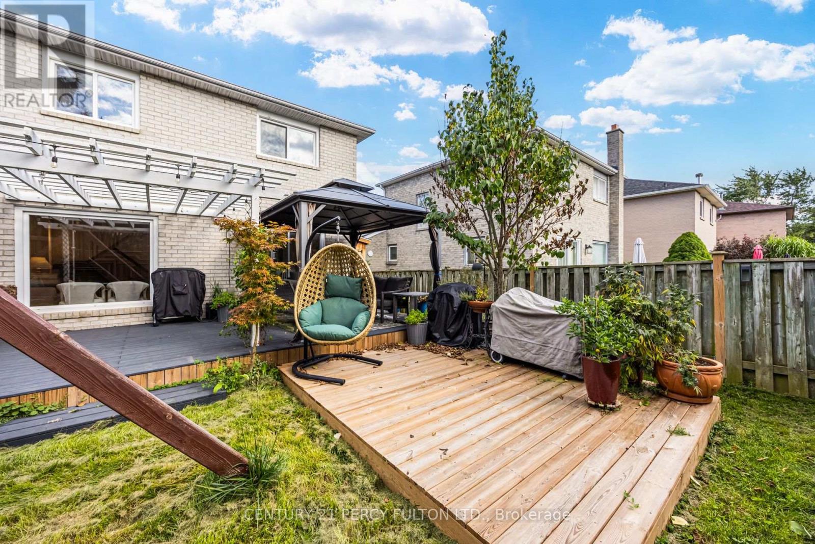 608 Beckworth Square Property Photo 38