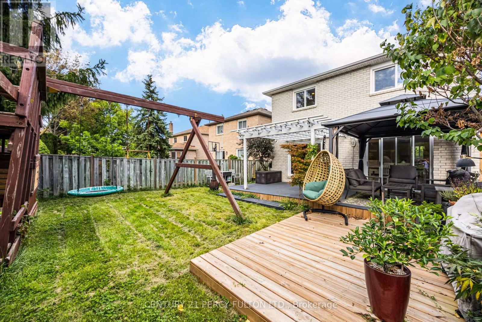 608 Beckworth Square Property Photo 39