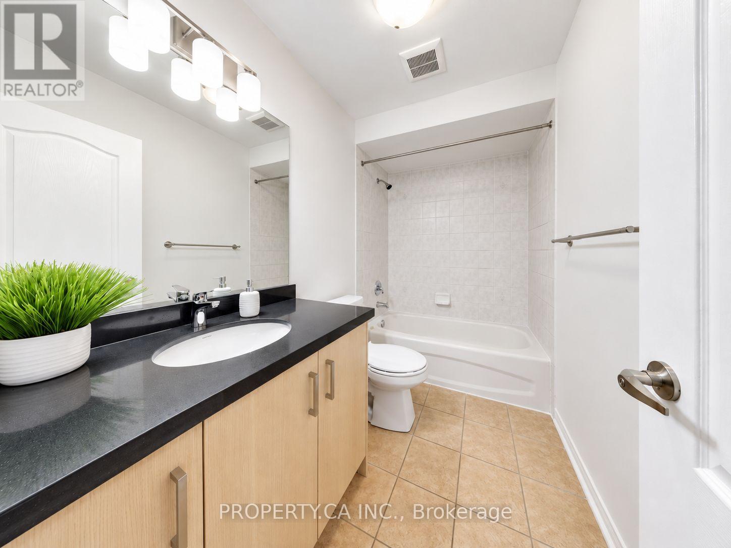 72 Jenkinson Way Property Photo 19