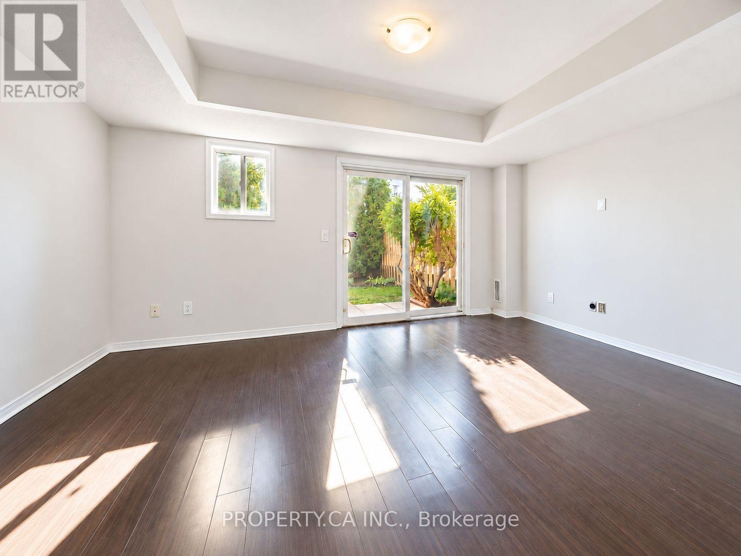 72 Jenkinson Way Property Photo 29
