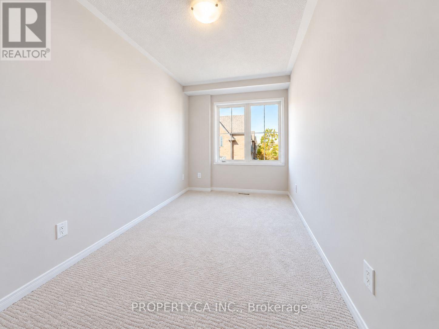 72 Jenkinson Way Property Photo 42