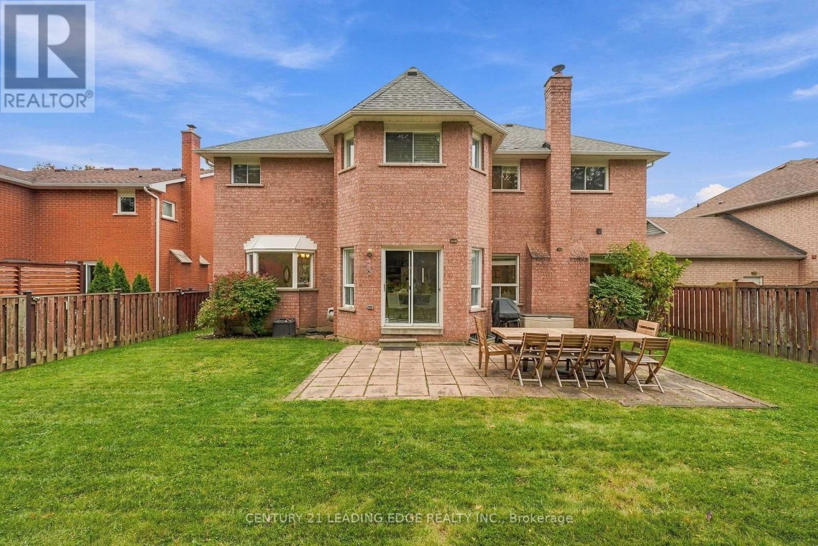 1629 Valley Ridge Crescent Property Photo 46