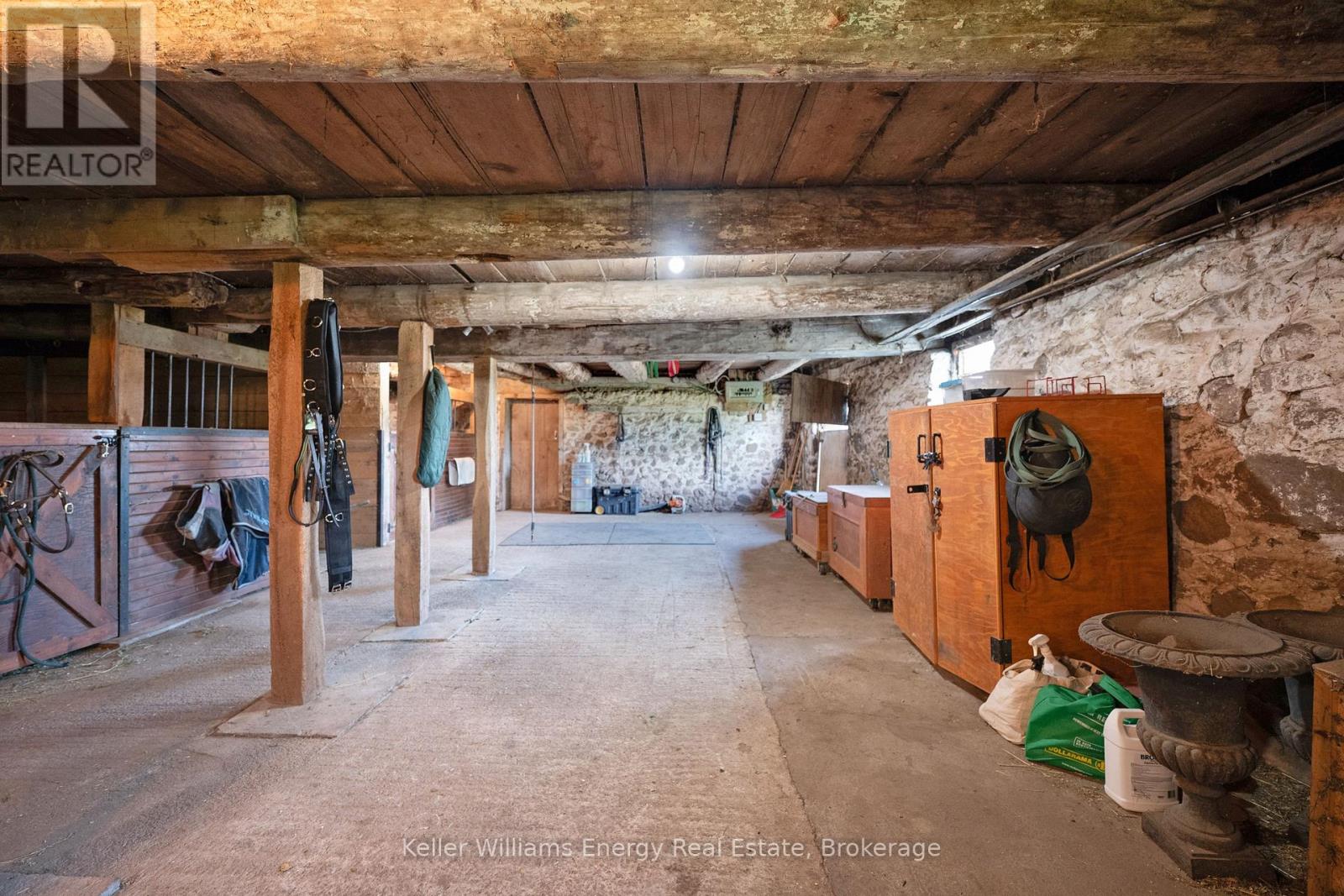 7483 Bethesda Road Property Photo 12