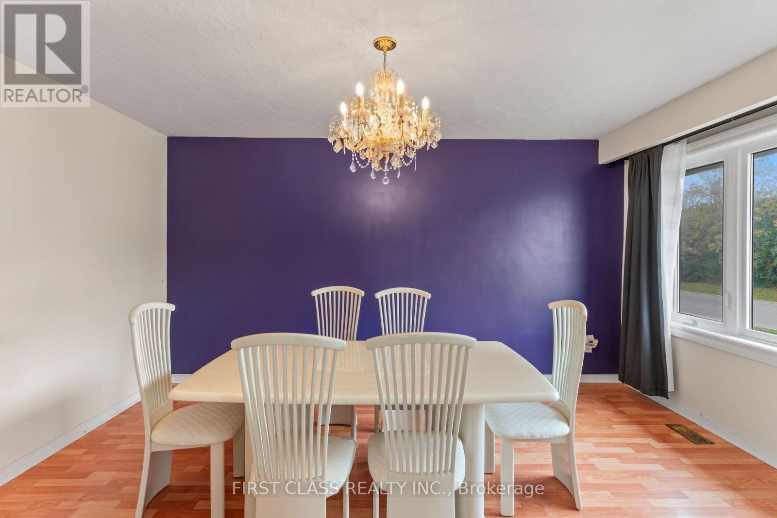 284 Jackson Avenue Property Photo 12