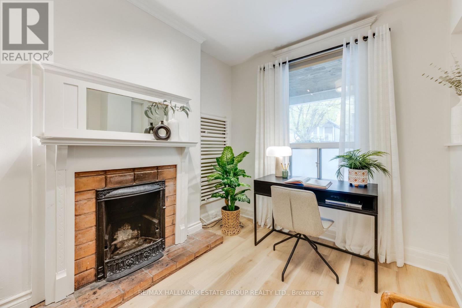 32 Ashdale Avenue Property Photo 20