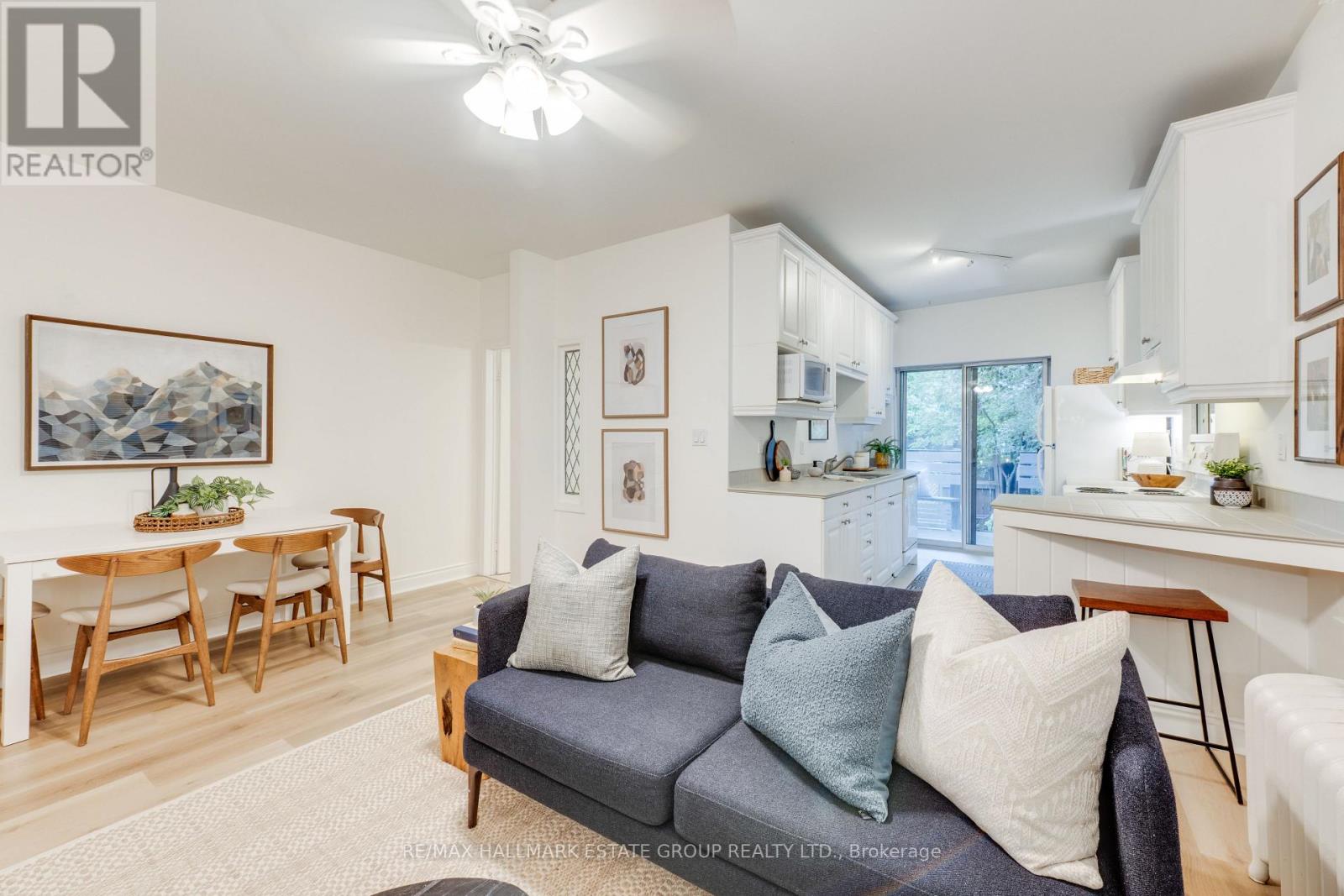 32 Ashdale Avenue Property Photo 26