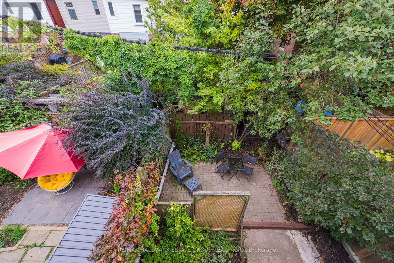 32 Ashdale Avenue Property Photo 47