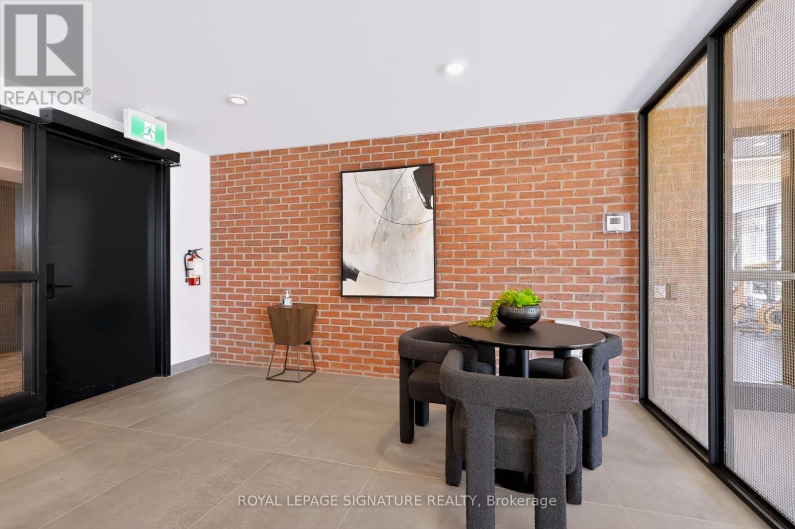 212 - 2799 Kingston Road Property Photo 2