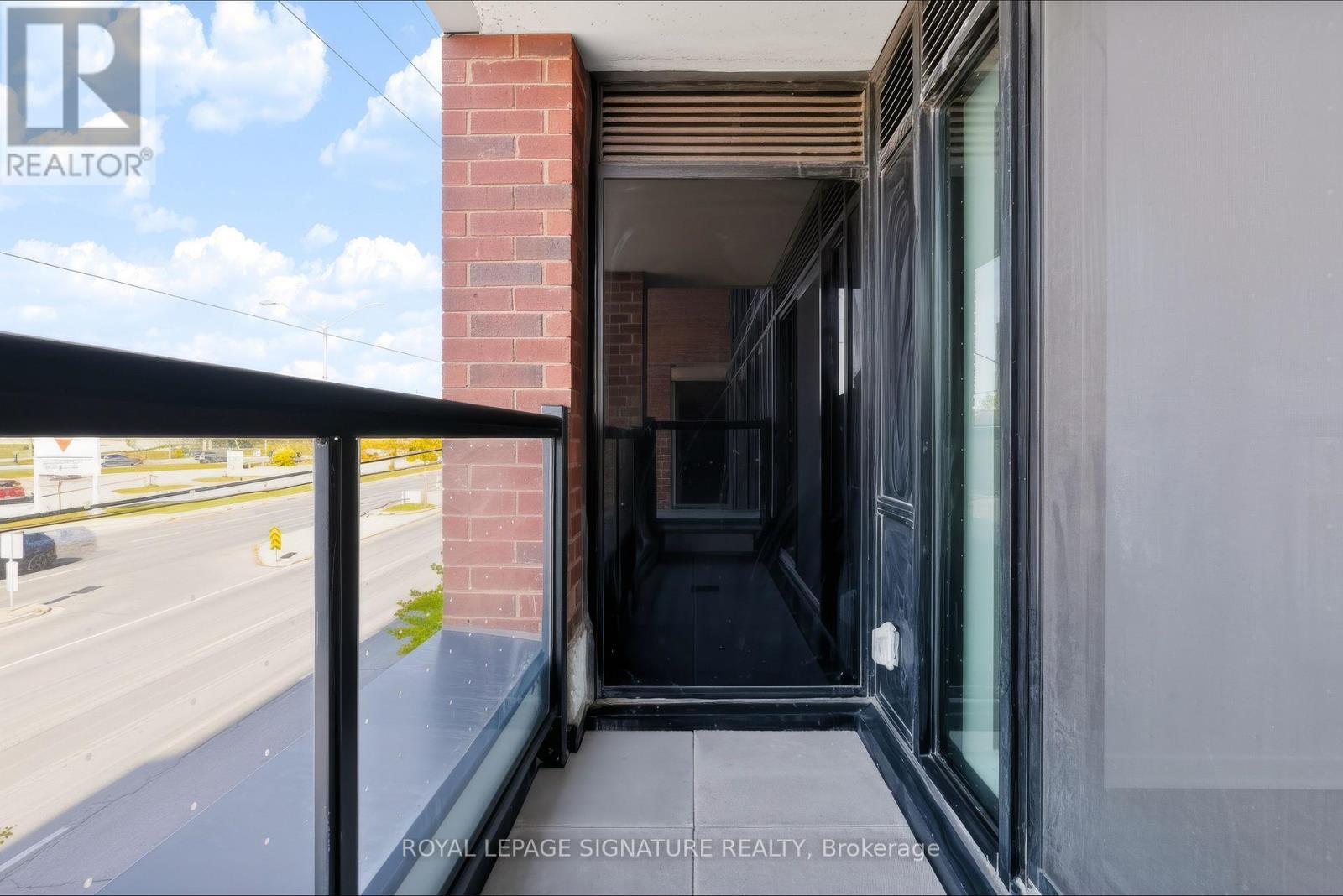 212 - 2799 Kingston Road Property Photo 16