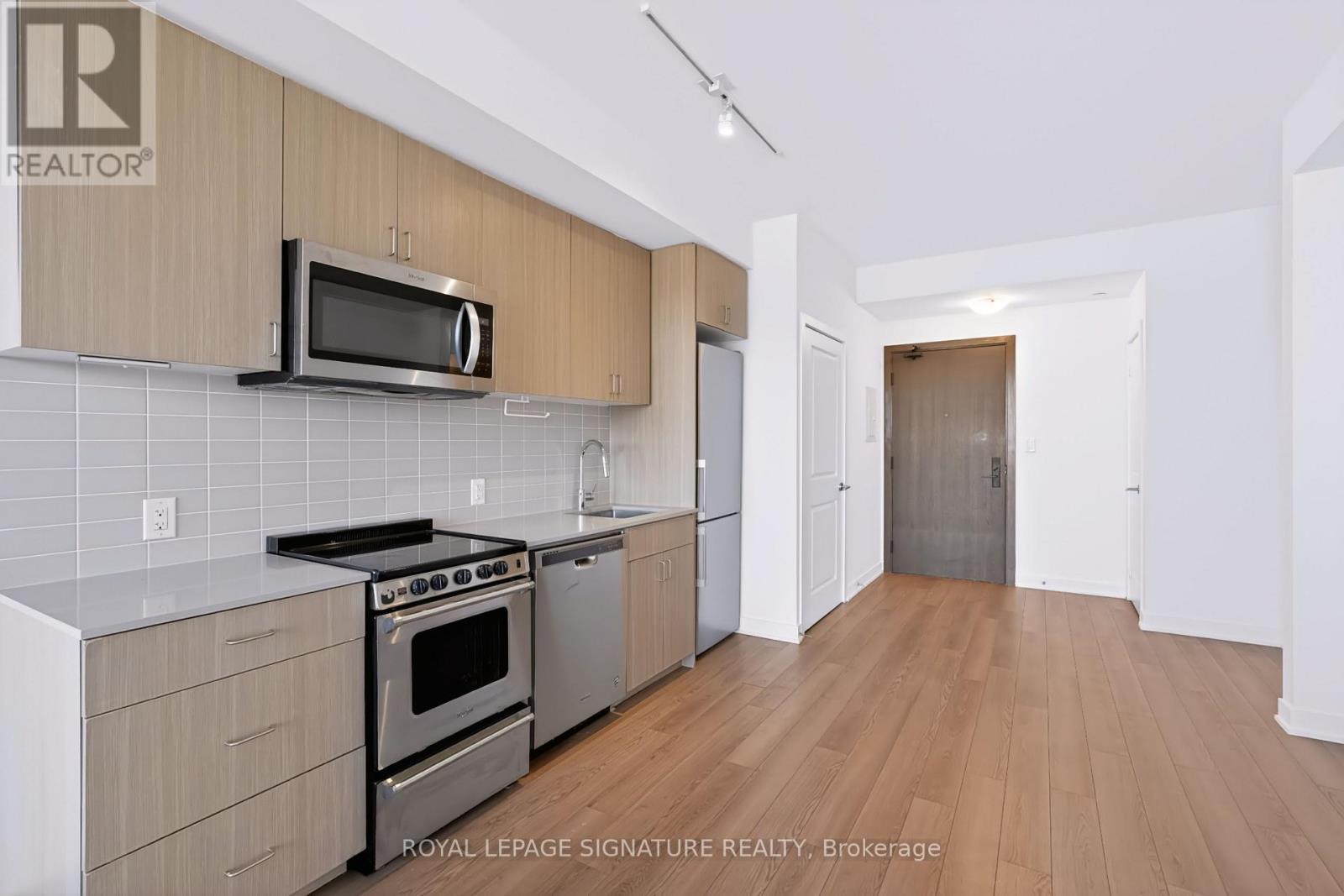 212 - 2799 Kingston Road Property Photo 27