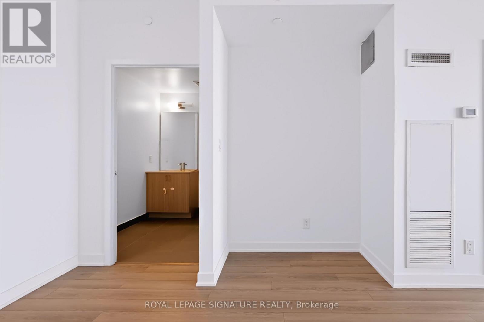 212 - 2799 Kingston Road Property Photo 28