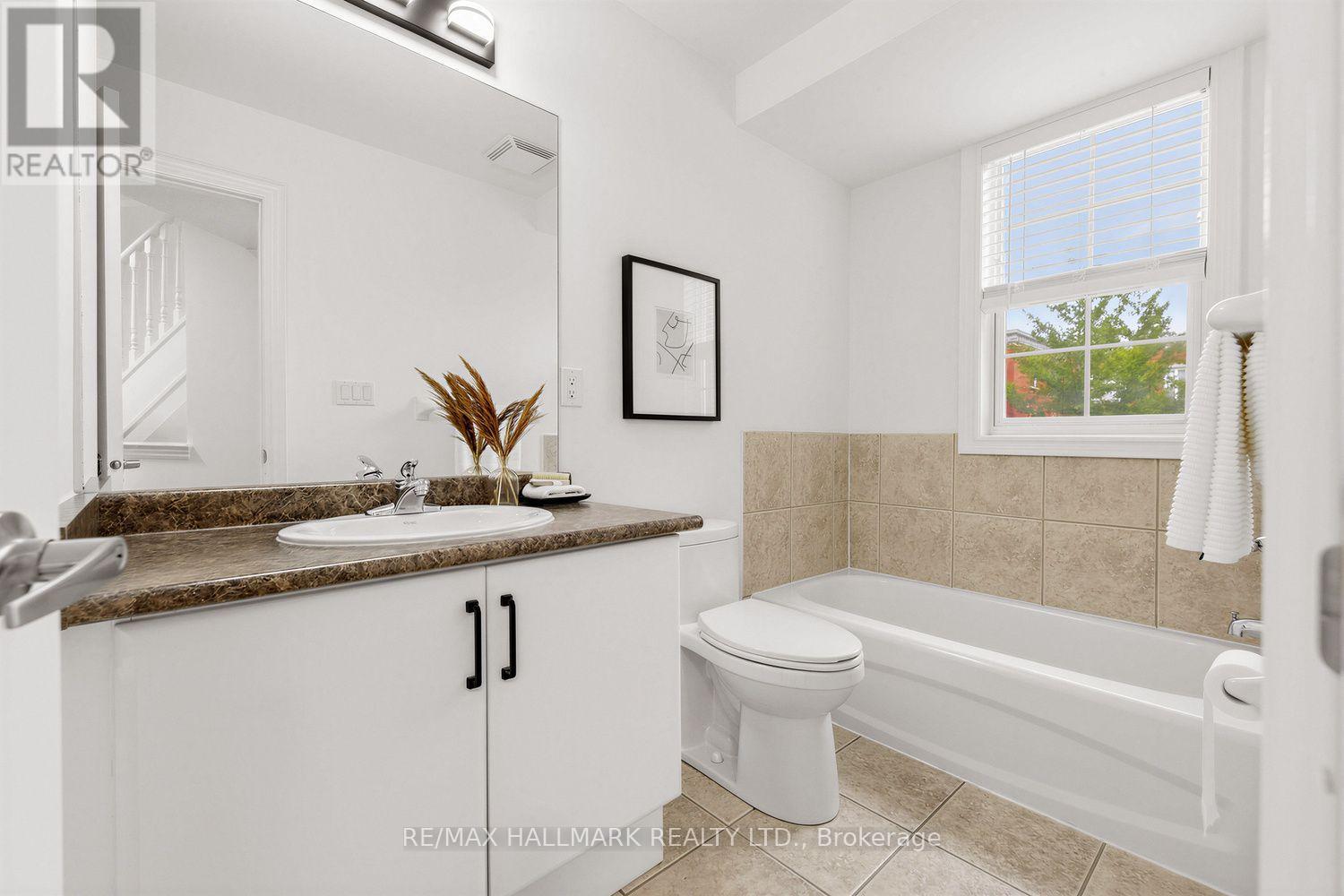 34 Fairhead Mews Property Photo 21