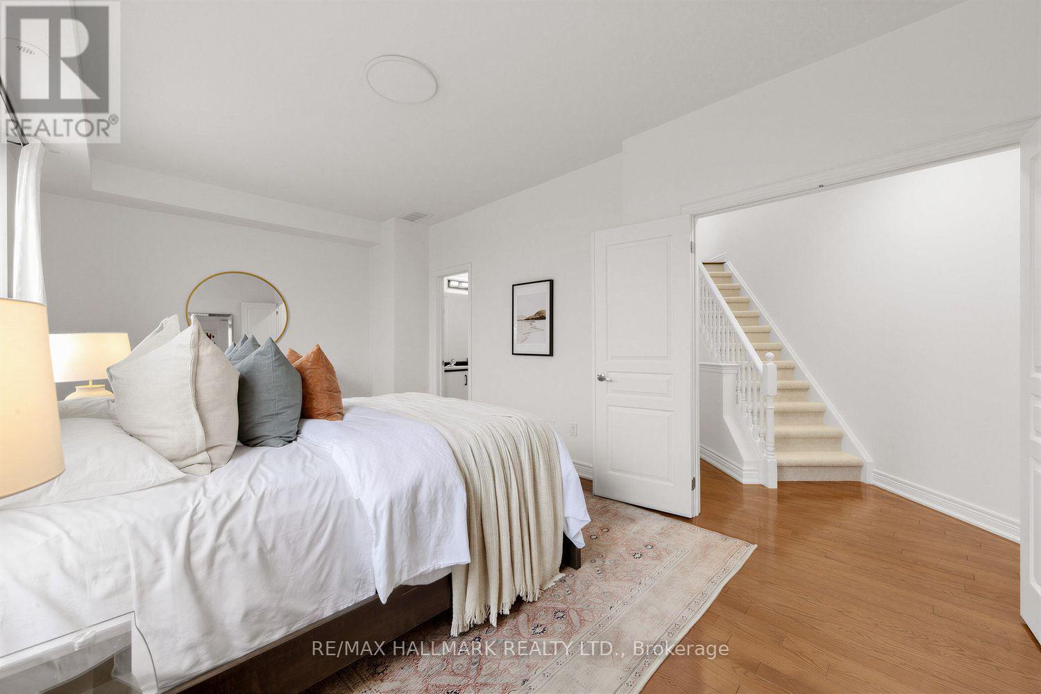 34 Fairhead Mews Property Photo 24
