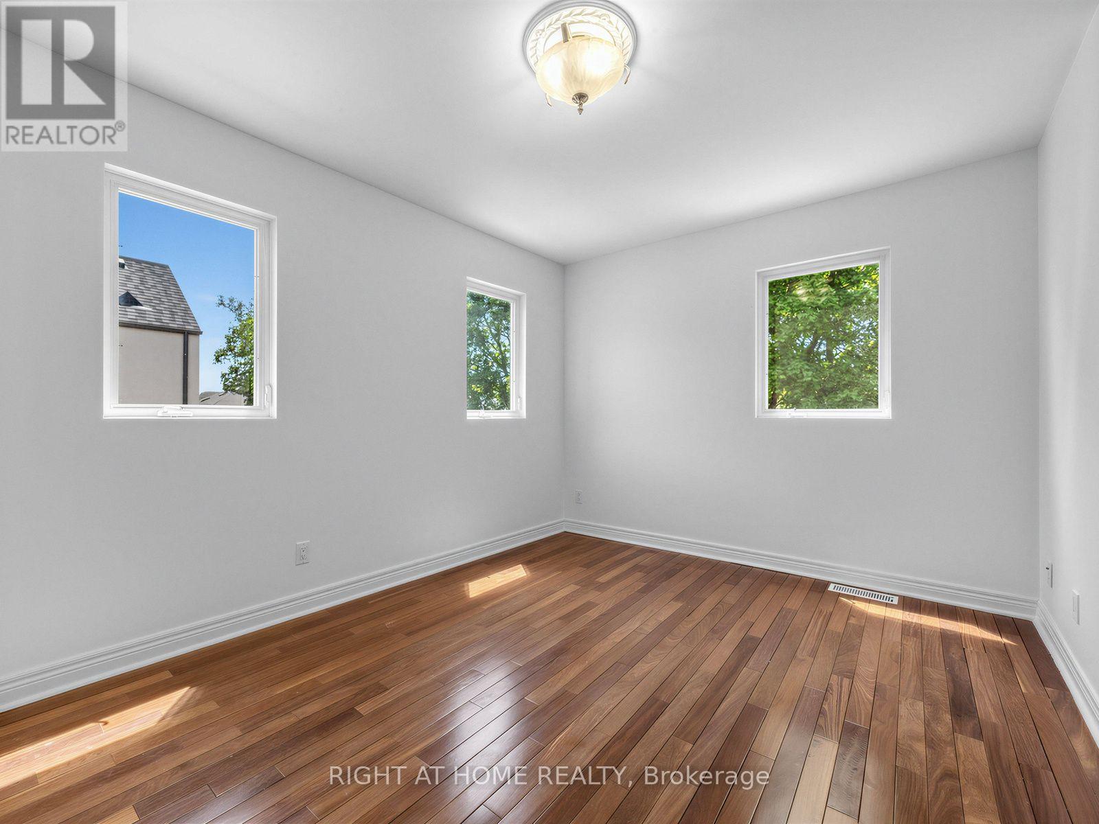 Main - 20 Kildonan Drive Property Photo 16