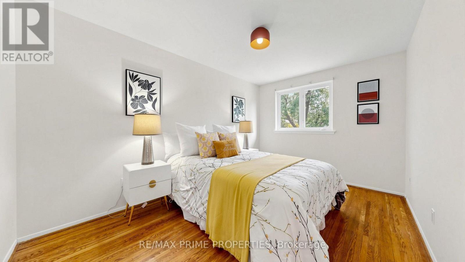 3 Leeswood Crescent E Property Photo 26