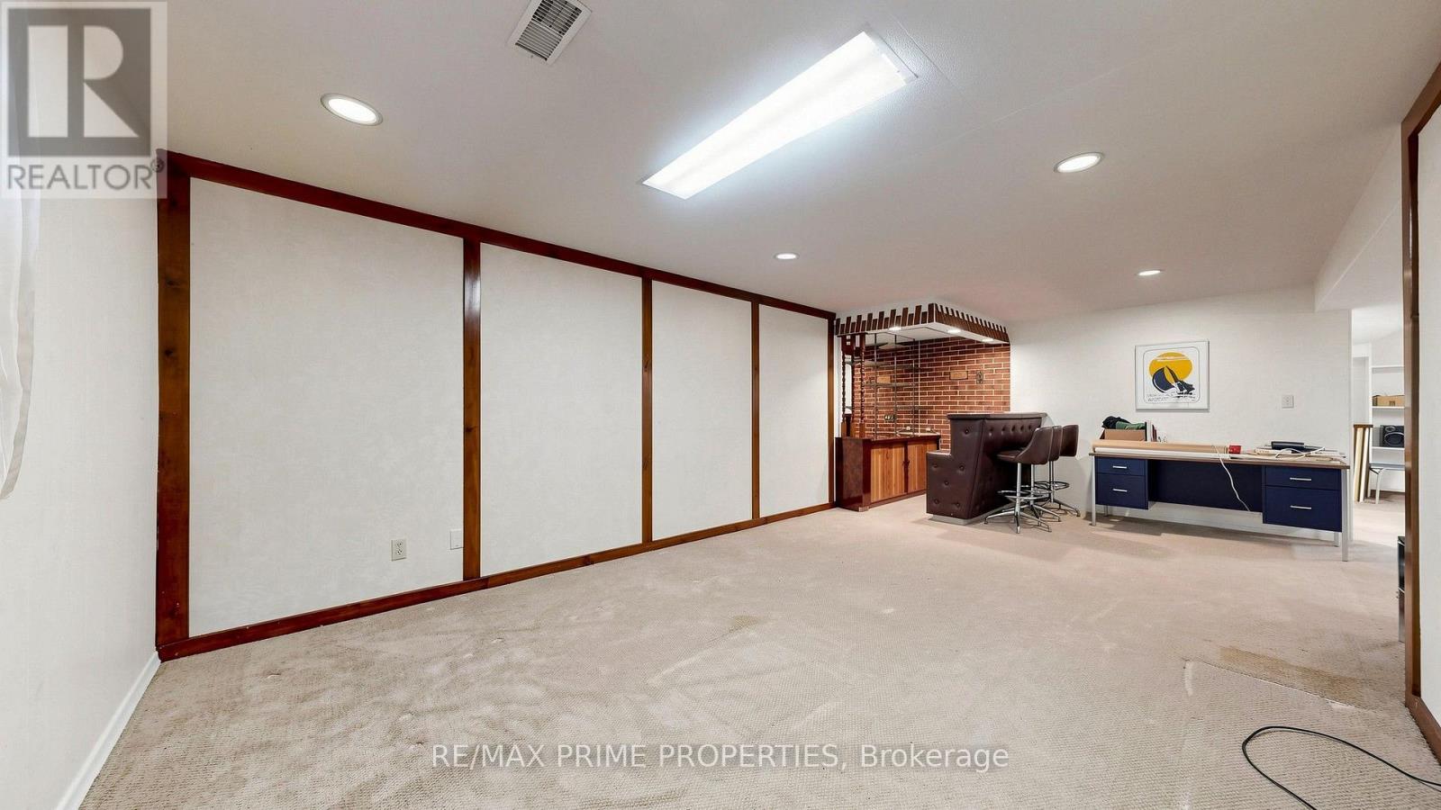 3 Leeswood Crescent E Property Photo 35