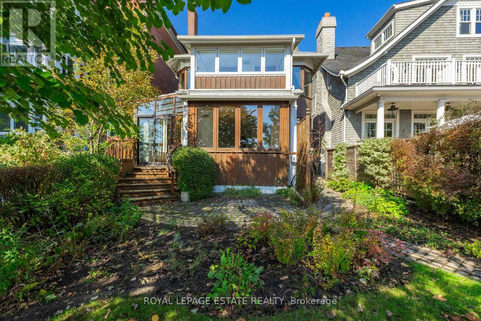422 Lake Front Property Photo 7