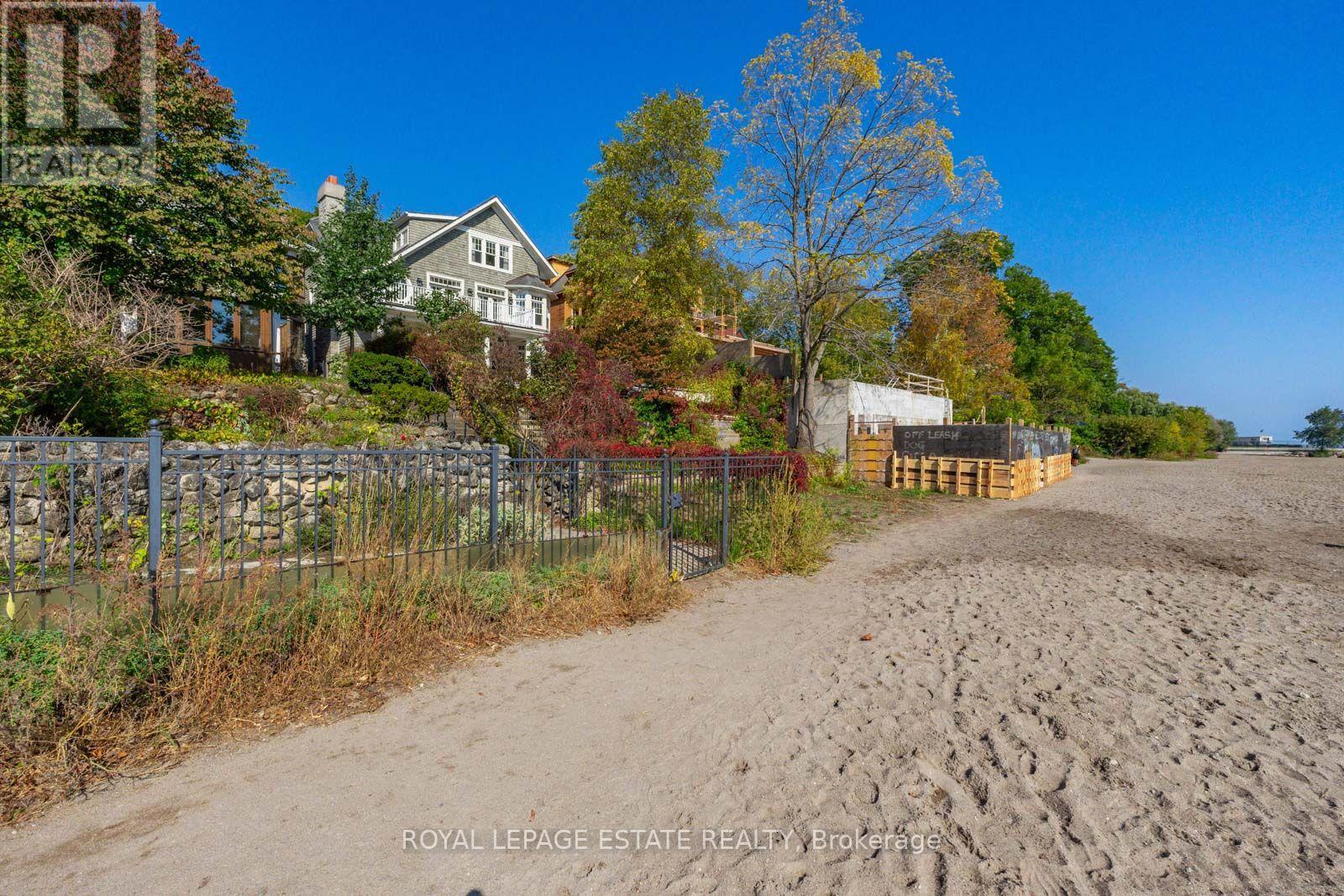 422 Lake Front Property Photo 13