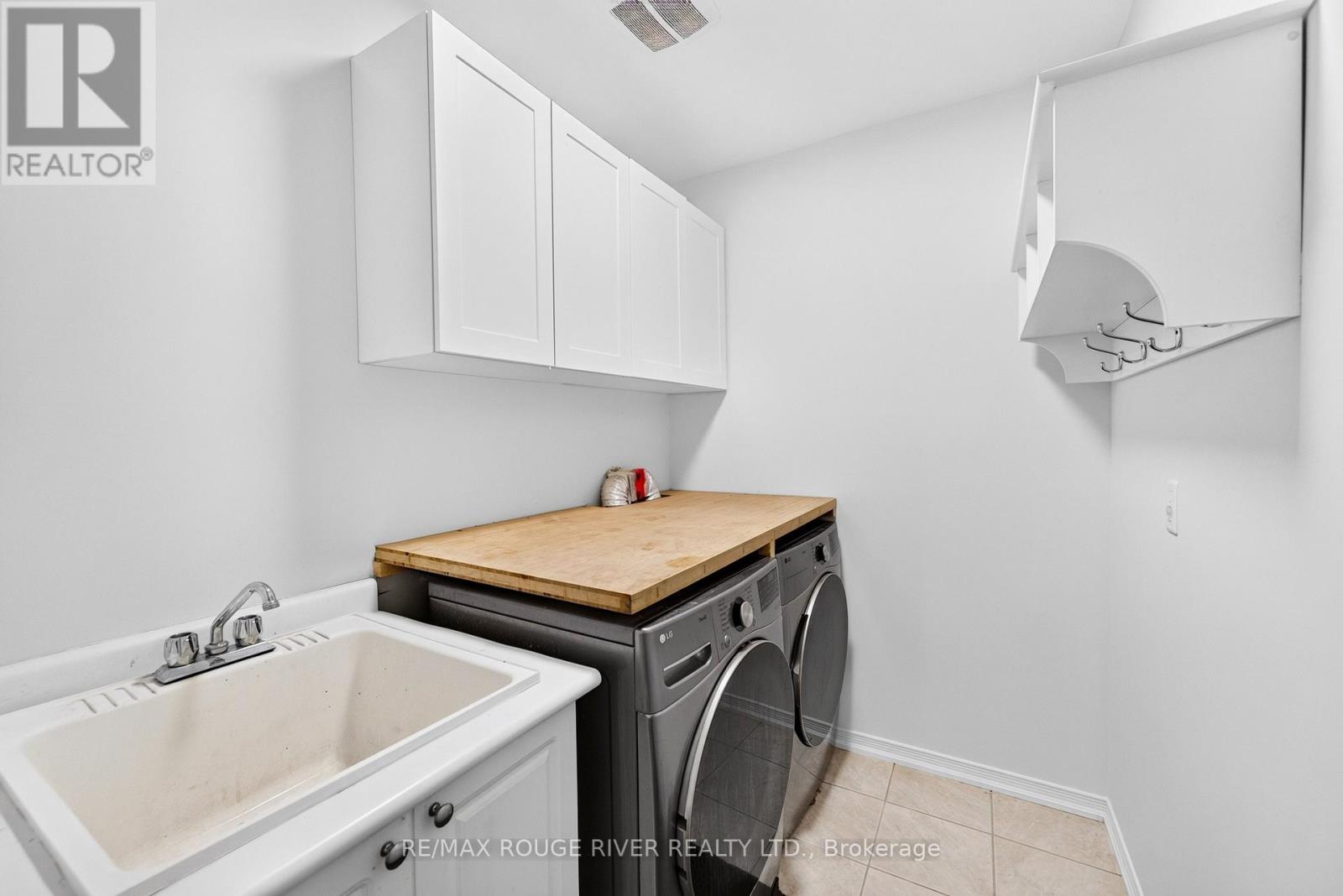 1510 Elmsley Drive Property Photo 29