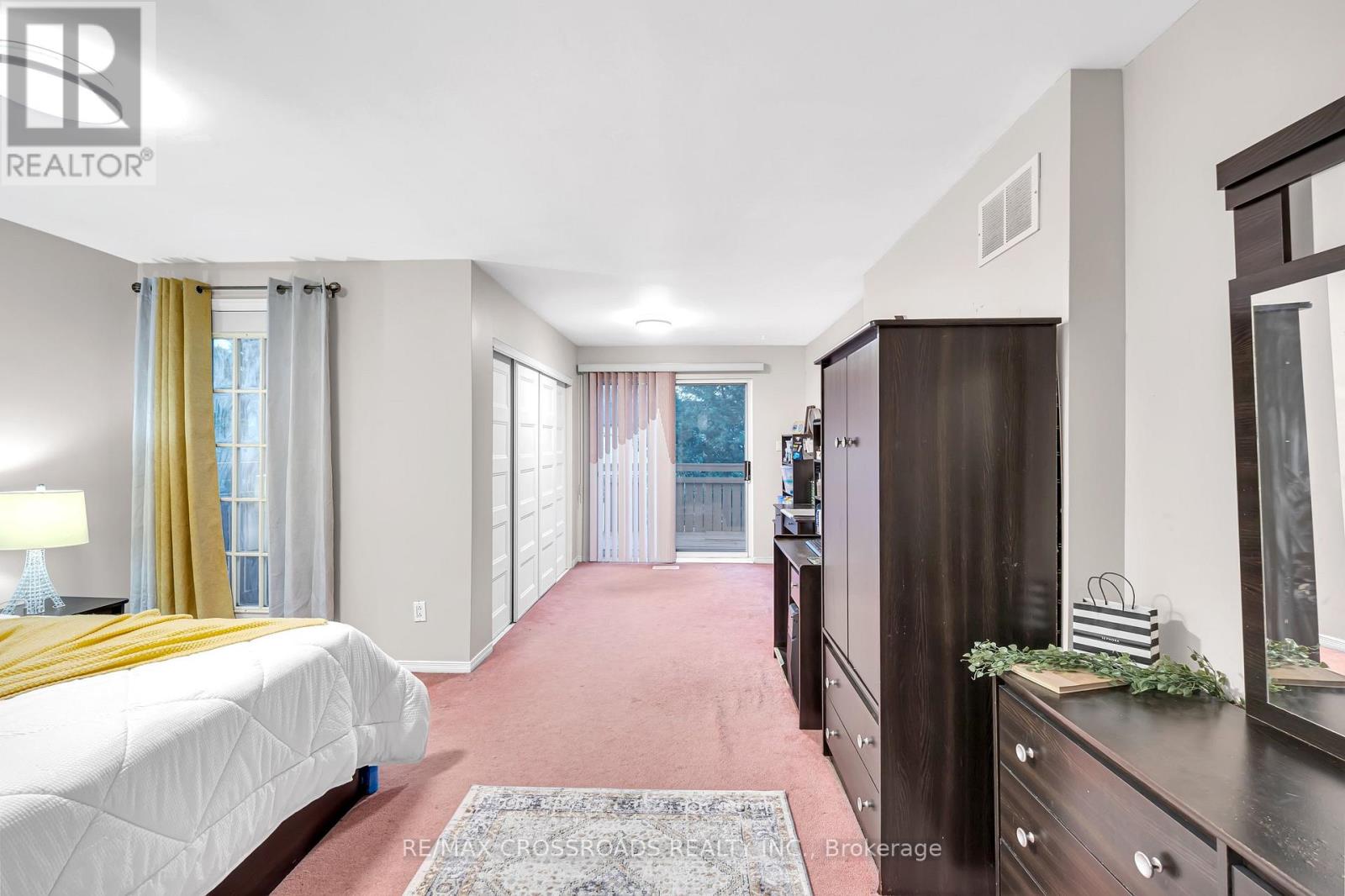 592a Danforth Road Property Photo 26